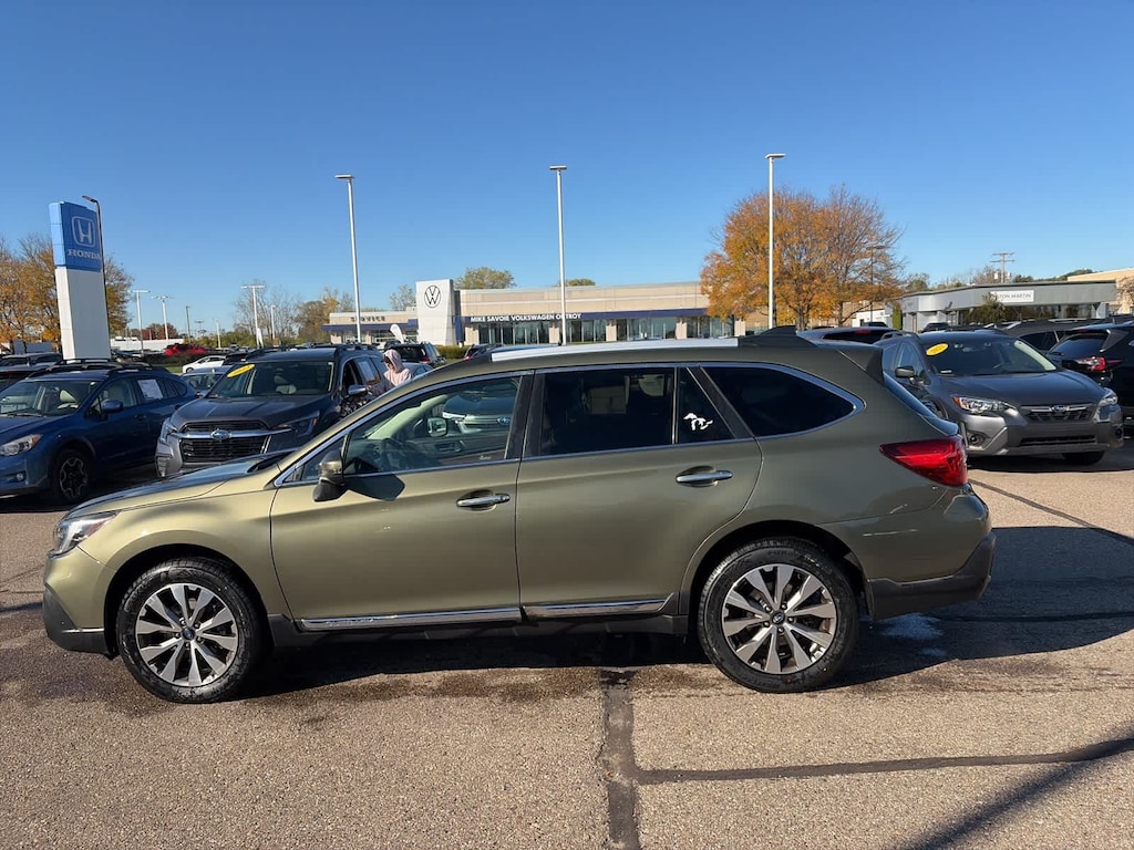 Used 2019 Subaru Outback Touring SUV