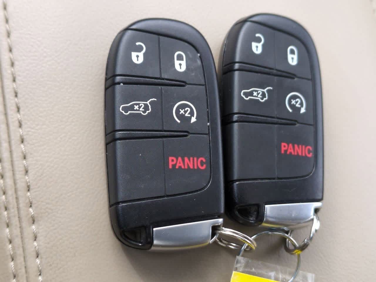 Thumbnail: 2020 Jeep Grand Cherokee - 35