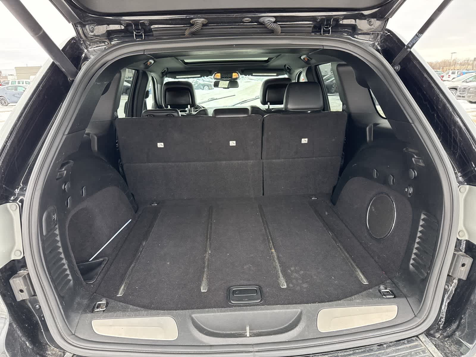 Thumbnail: 2014 Jeep Grand Cherokee - 13