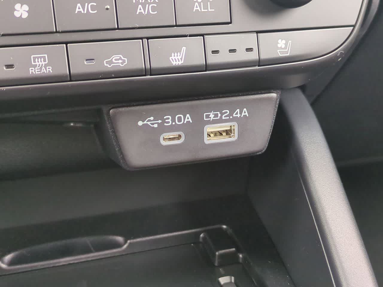 Thumbnail: 2026 Subaru Outback - 32