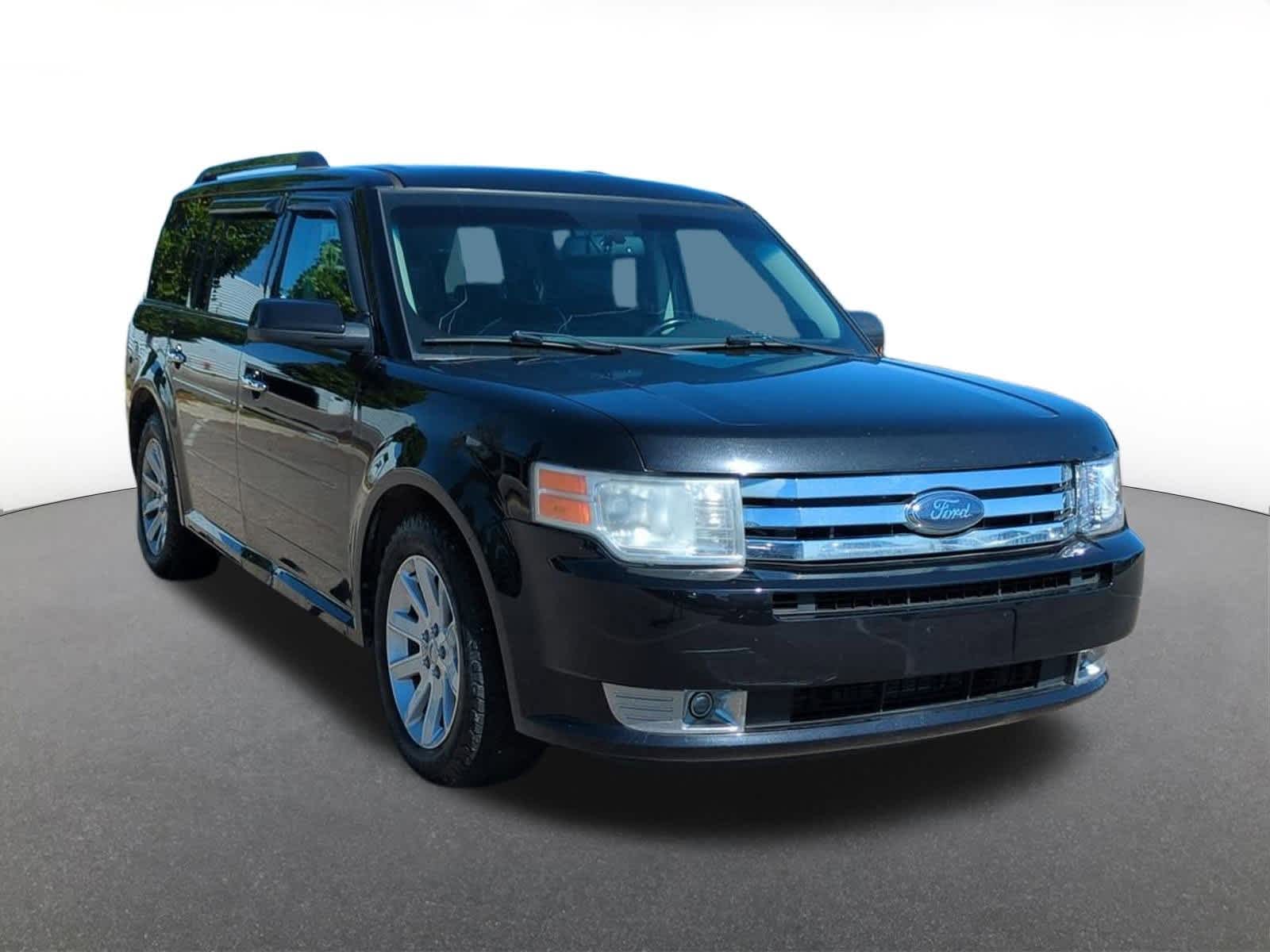 Thumbnail: 2010 Ford Flex - 8