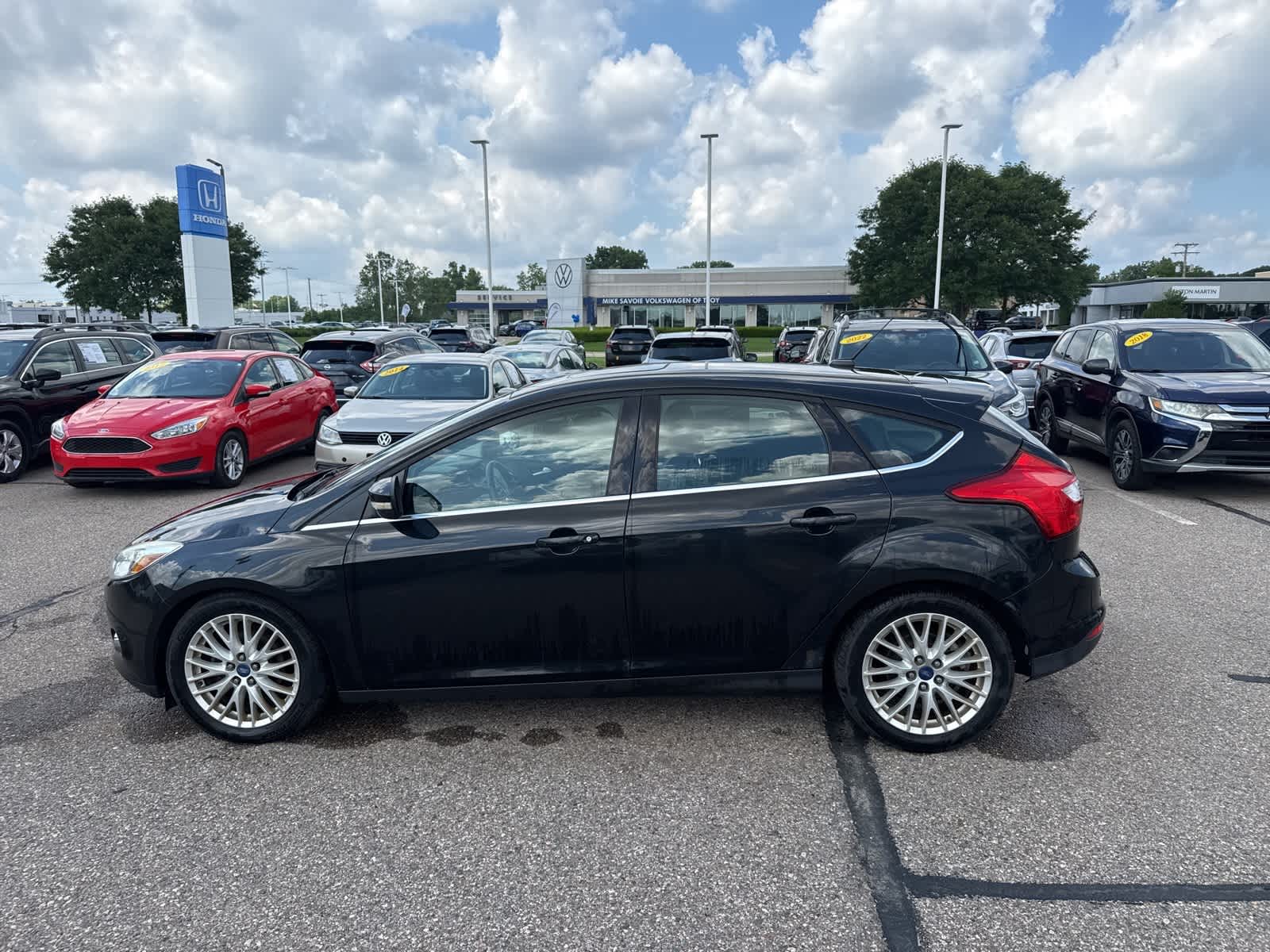 Thumbnail: 2012 Ford Focus - 12