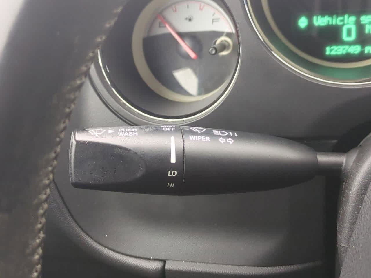 Thumbnail: 2014 Dodge Challenger - 23