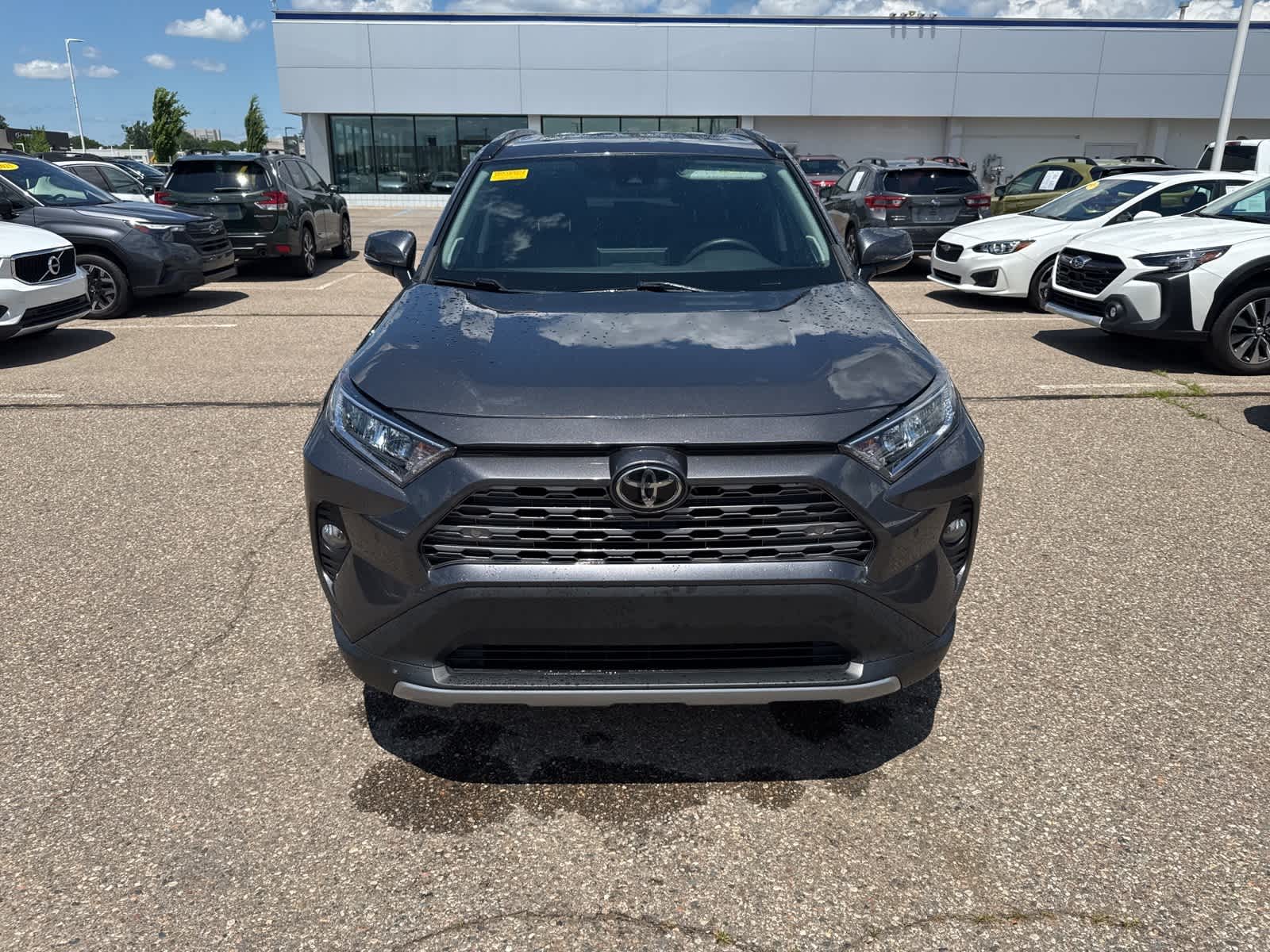 Thumbnail: 2021 Toyota RAV4 - 10