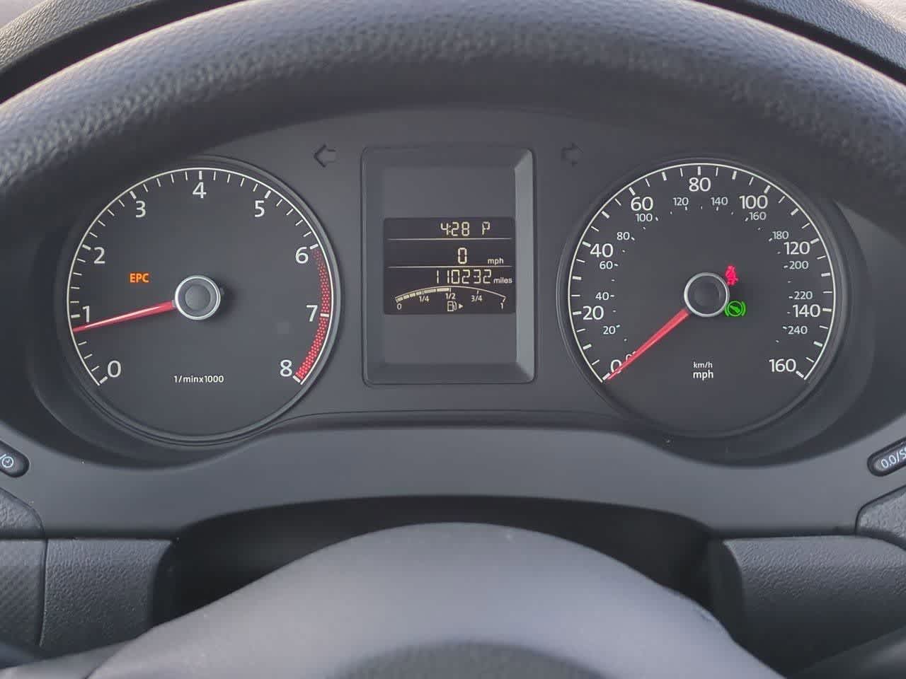 Thumbnail: 2014 Volkswagen Jetta - 30