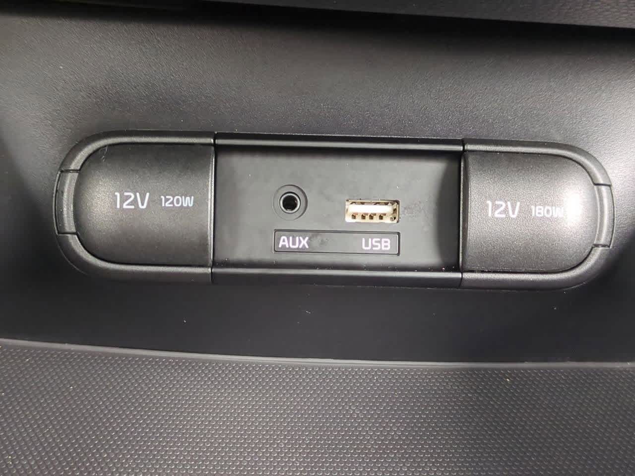 Thumbnail: 2016 Kia Soul - 29