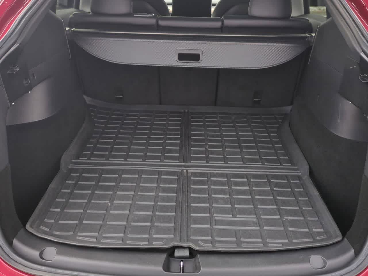 Thumbnail: 2020 Tesla Model Y - 35