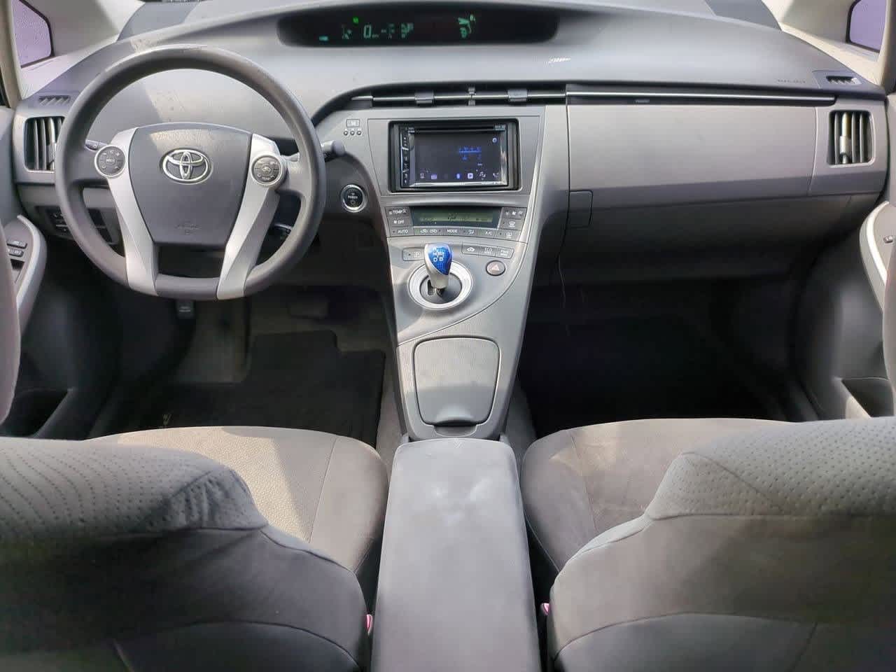 Thumbnail: 2010 Toyota Prius - 14