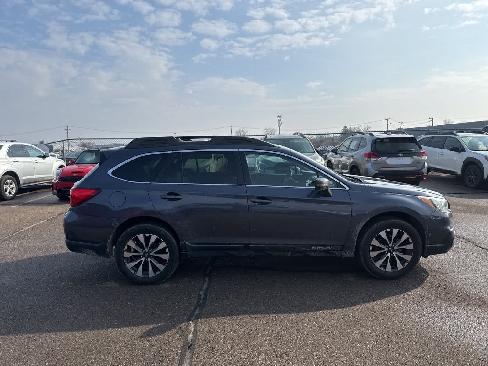 Thumbnail: 2015 Subaru Outback - 9