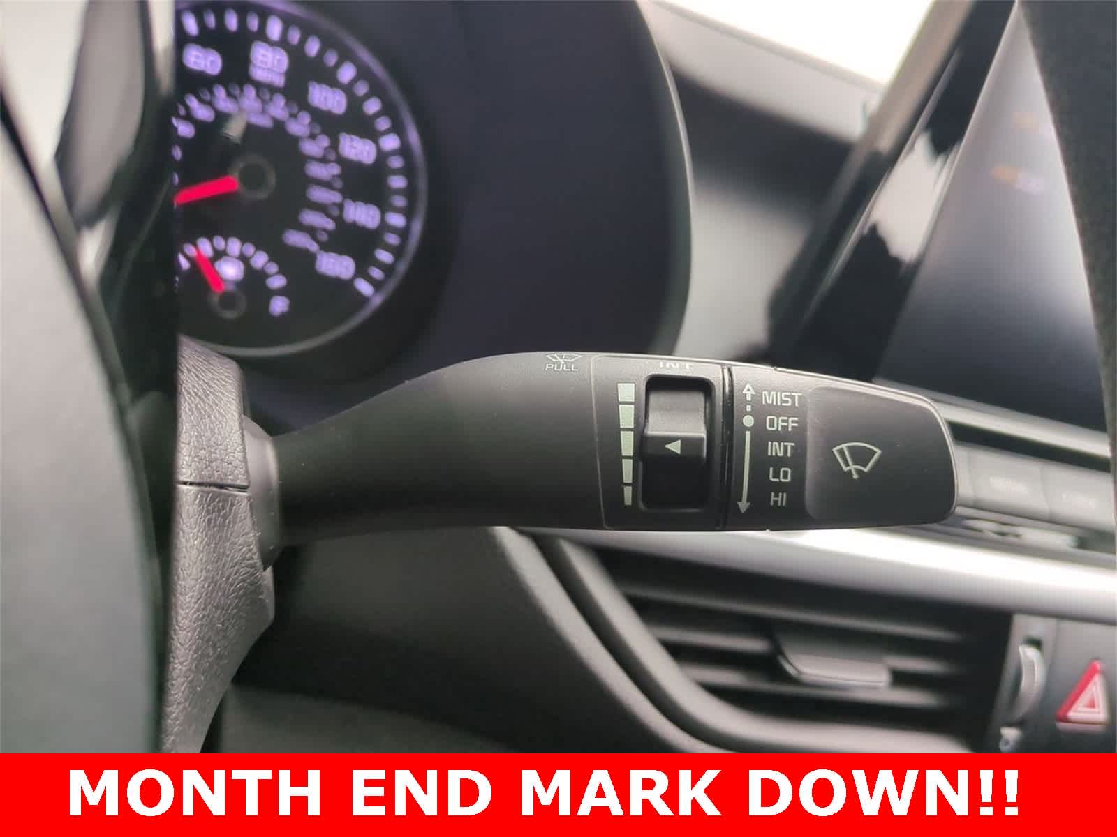 Thumbnail: 2022 Kia Forte - 23