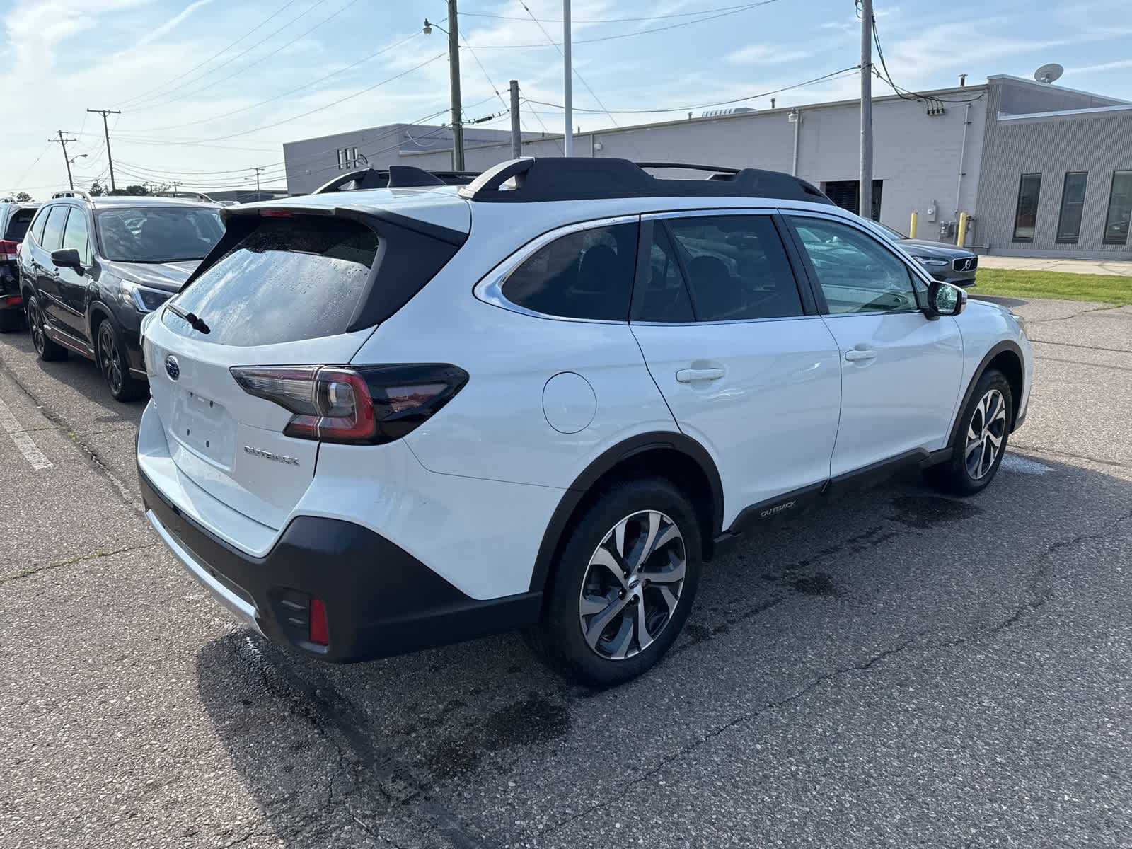 2022 Subaru Outback Limited 3