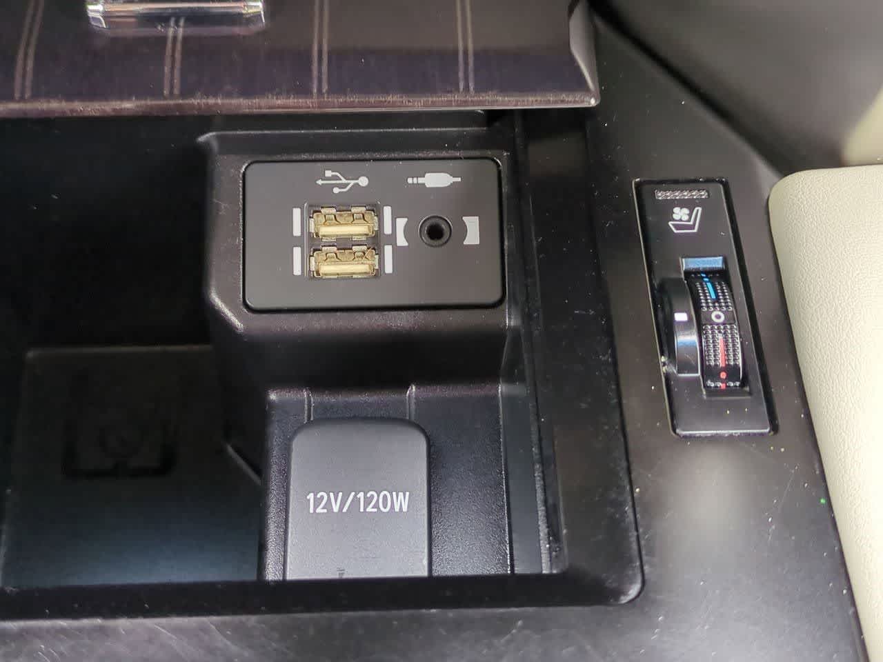 Thumbnail: 2020 Lexus GX - 31