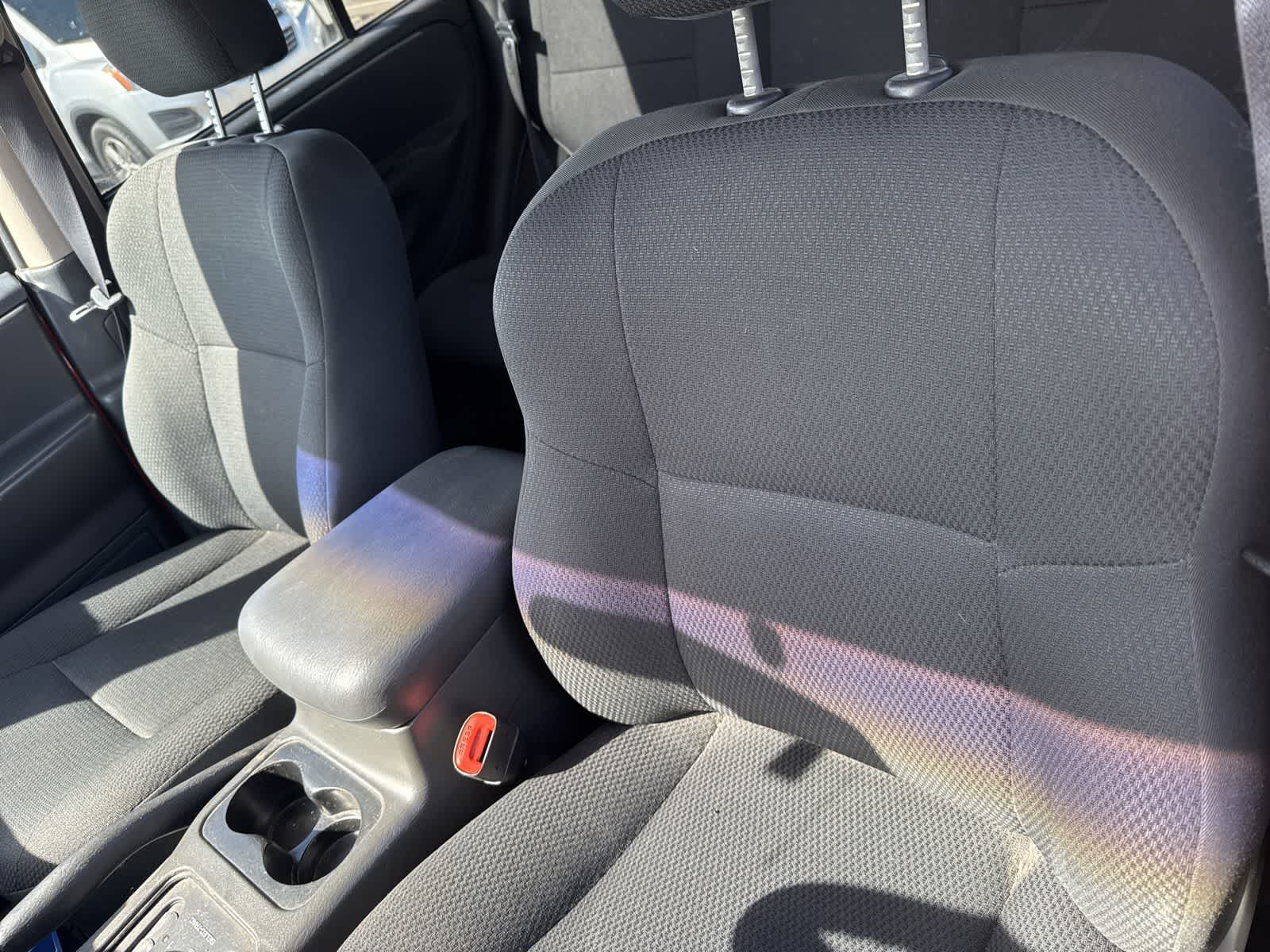 Thumbnail: 2002 Jeep Grand Cherokee - 14