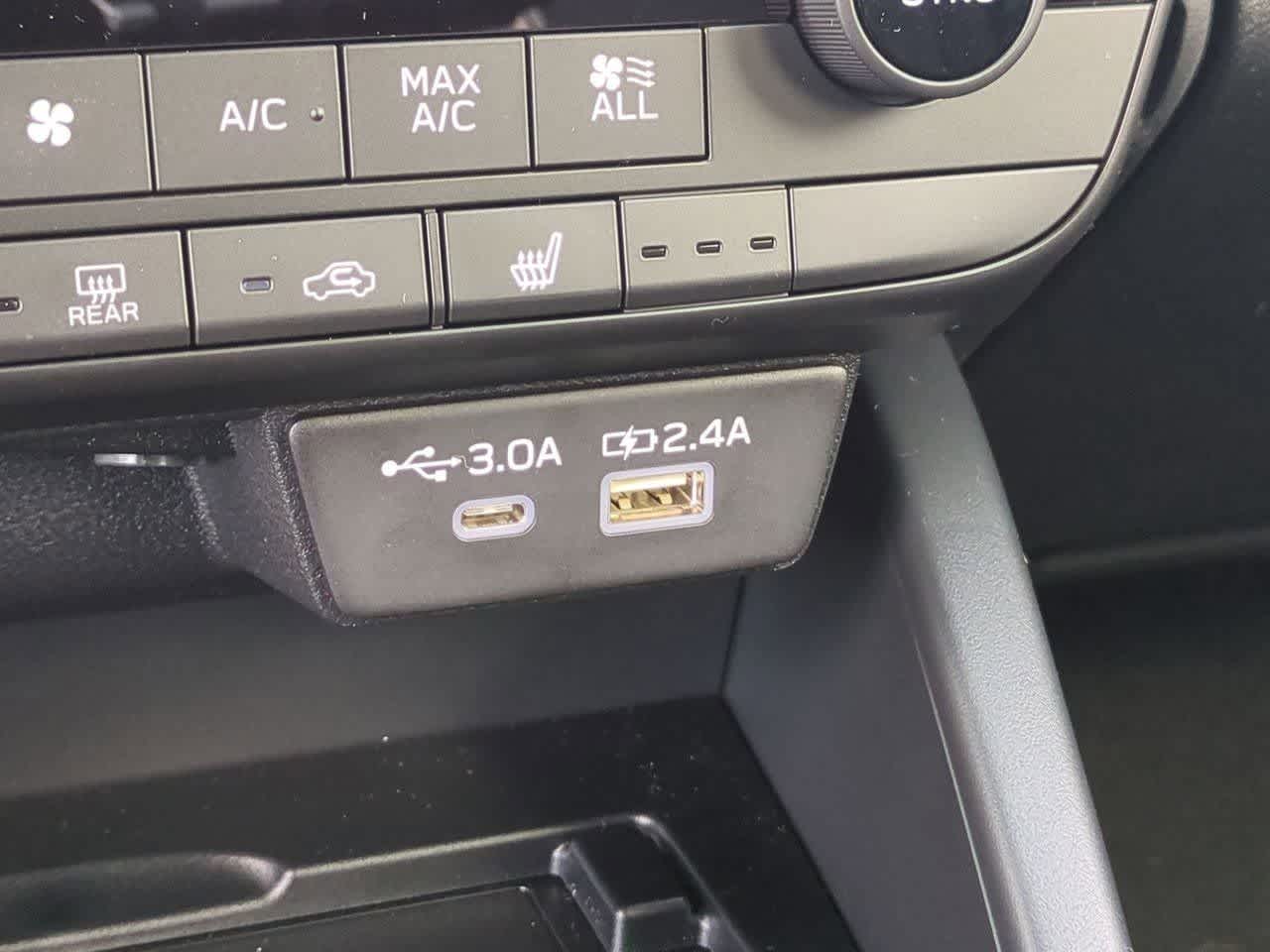 Thumbnail: 2026 Subaru Outback - 32