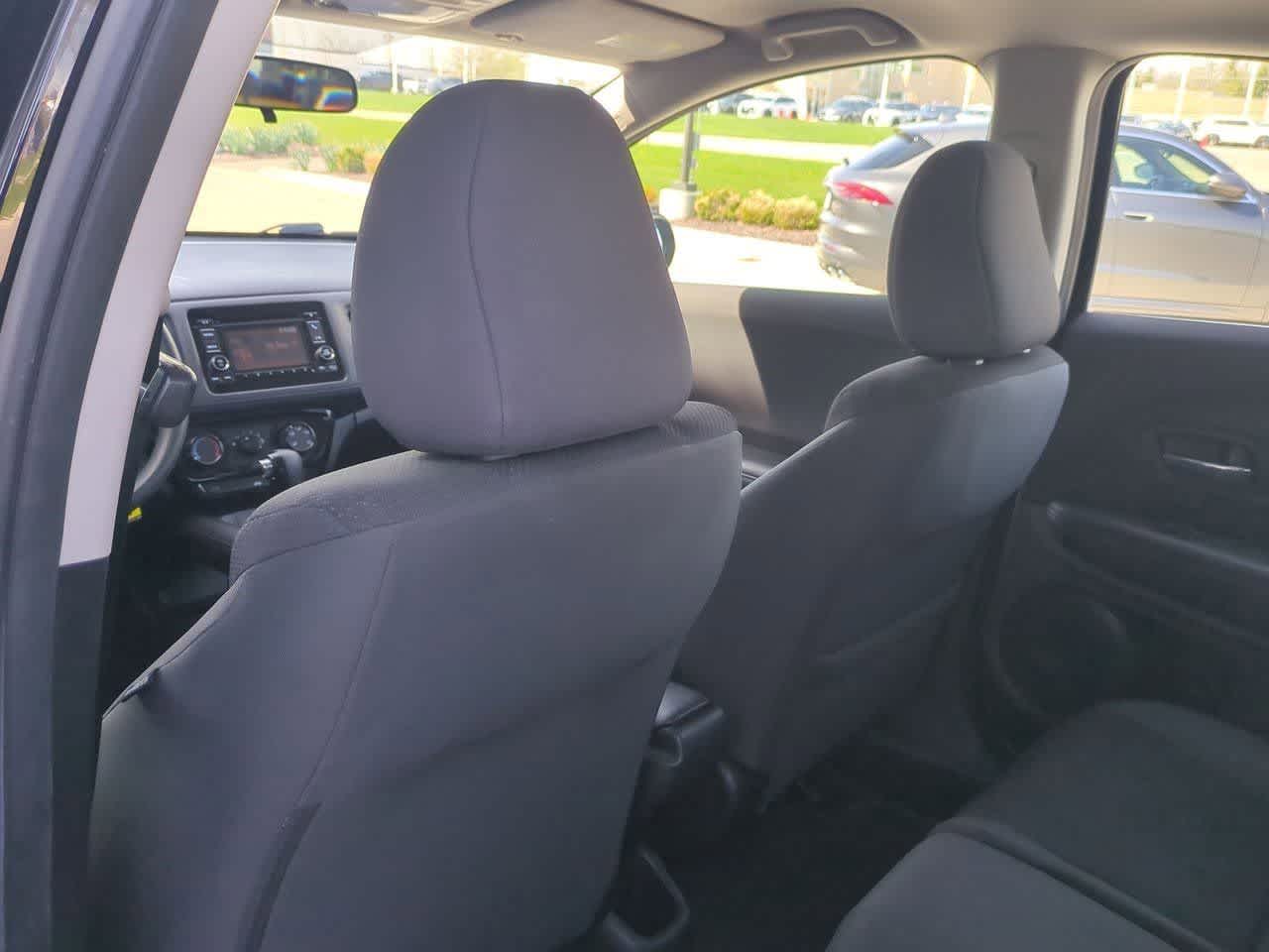 Thumbnail: 2019 Honda HR-V - 17
