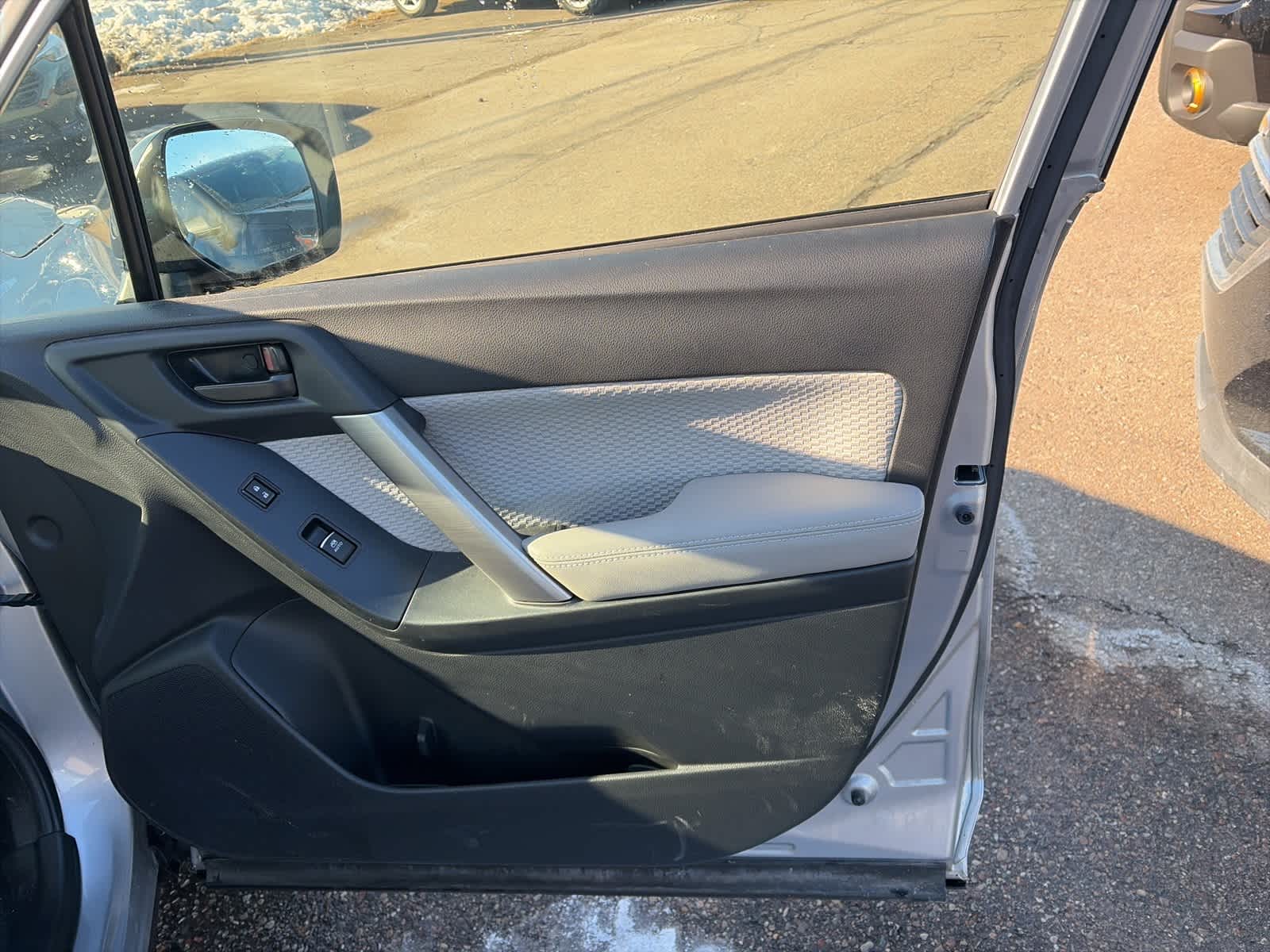 Thumbnail: 2018 Subaru Forester - 16