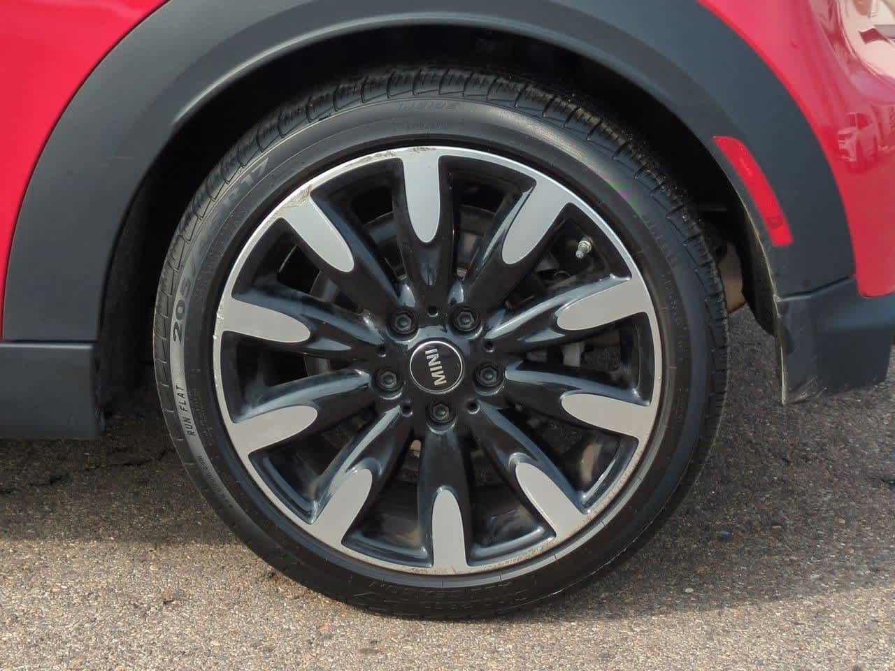 Thumbnail: 2023 MINI Cooper Convertible - 14