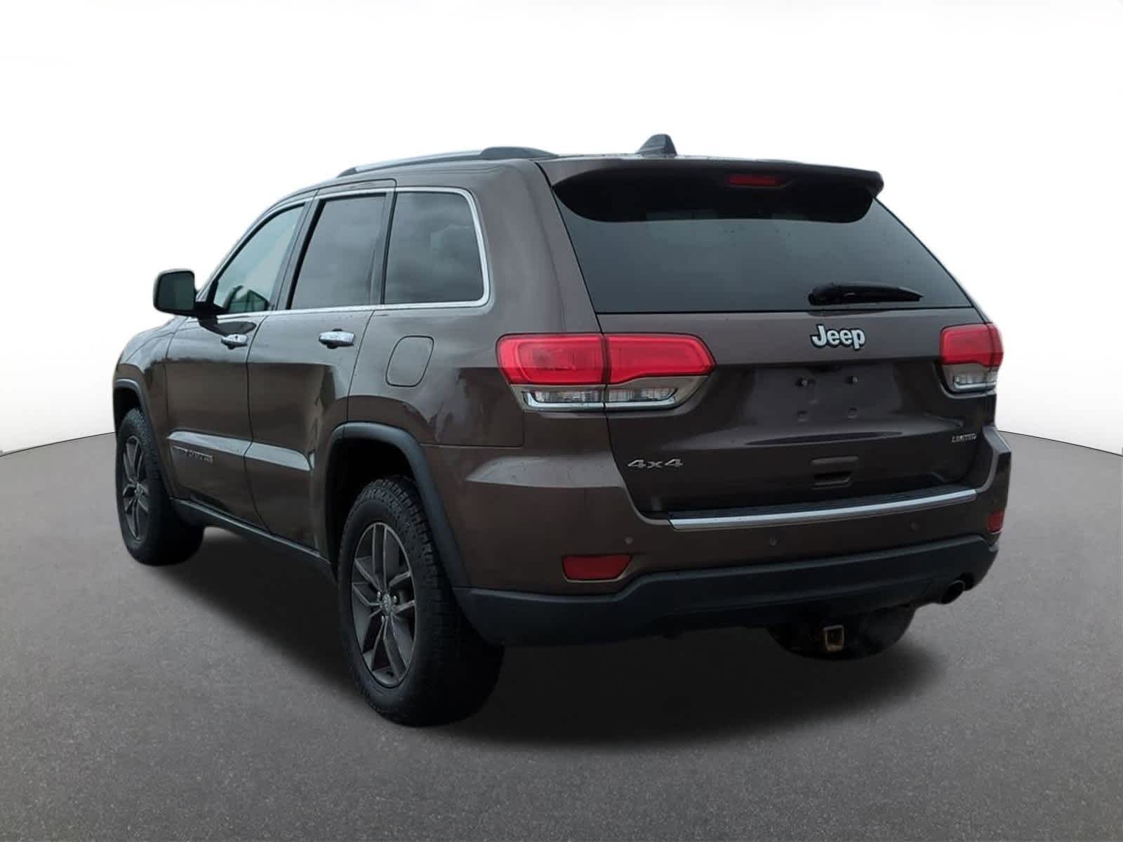 Thumbnail: 2018 Jeep Grand Cherokee - 4