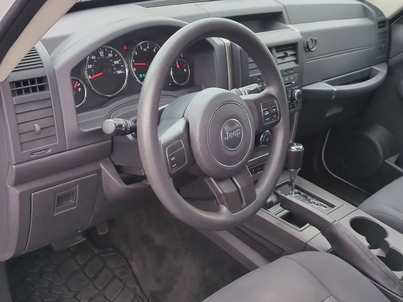 Thumbnail: 2012 Jeep Liberty - 2