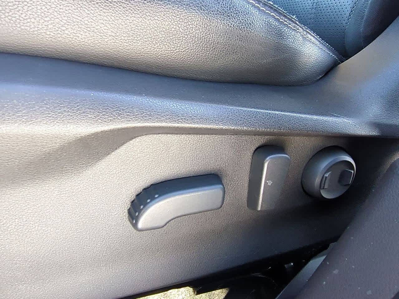 Thumbnail: 2019 Subaru Forester - 10