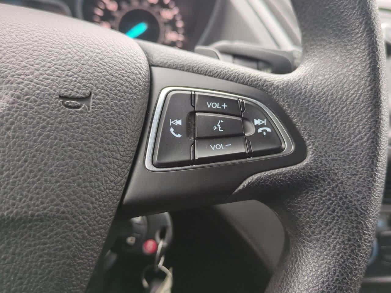 Thumbnail: 2017 Ford Escape - 23