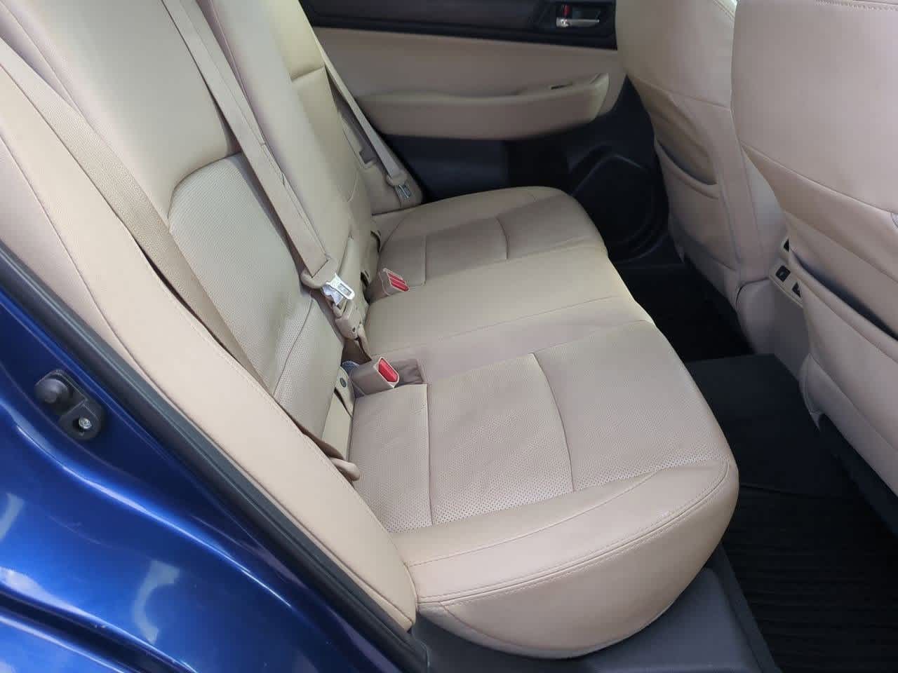 Thumbnail: 2017 Subaru Outback - 20