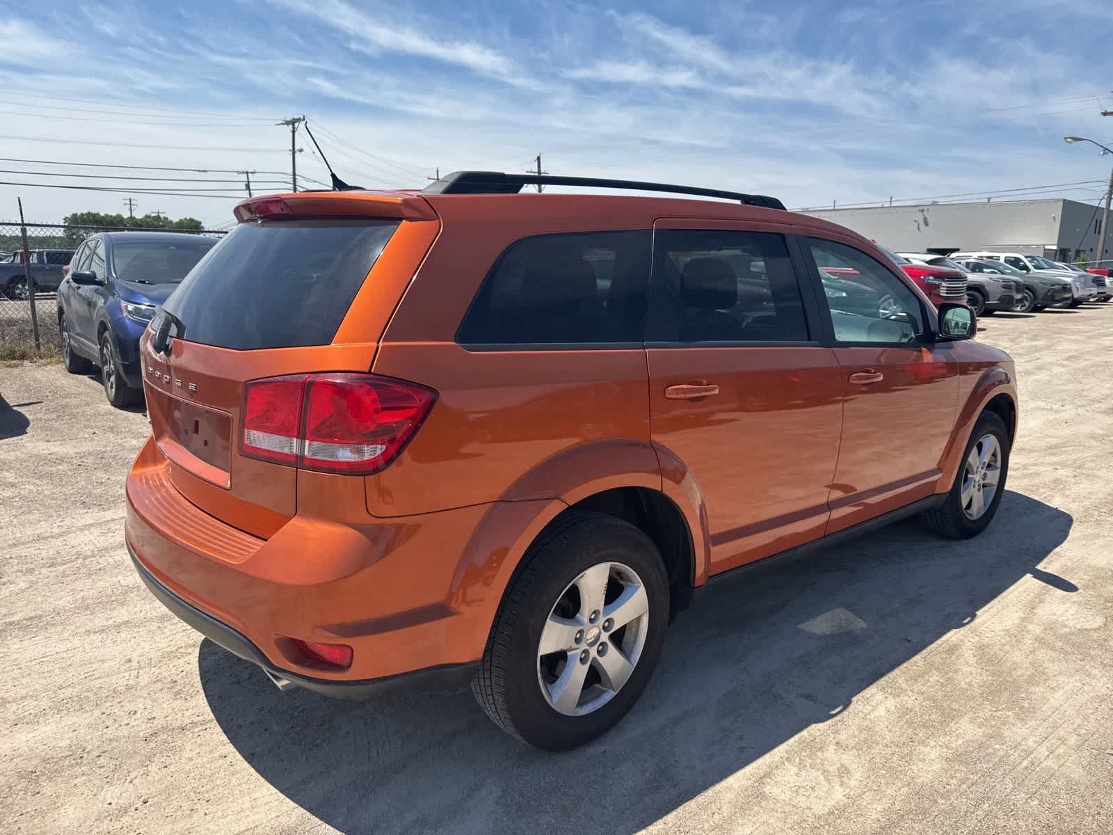 Thumbnail: 2011 Dodge Journey - 2