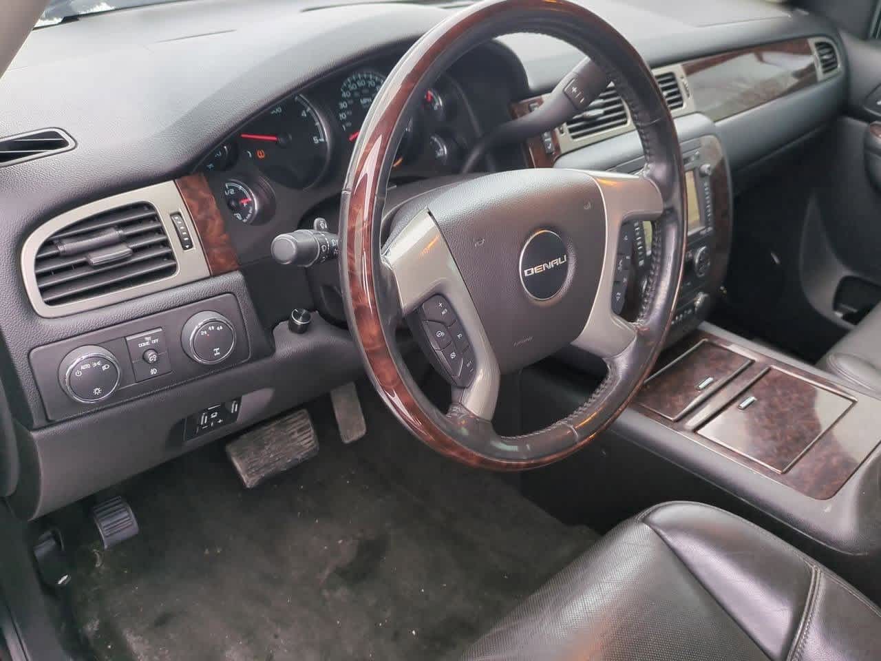 Thumbnail: 2014 GMC Sierra 2500 - 2