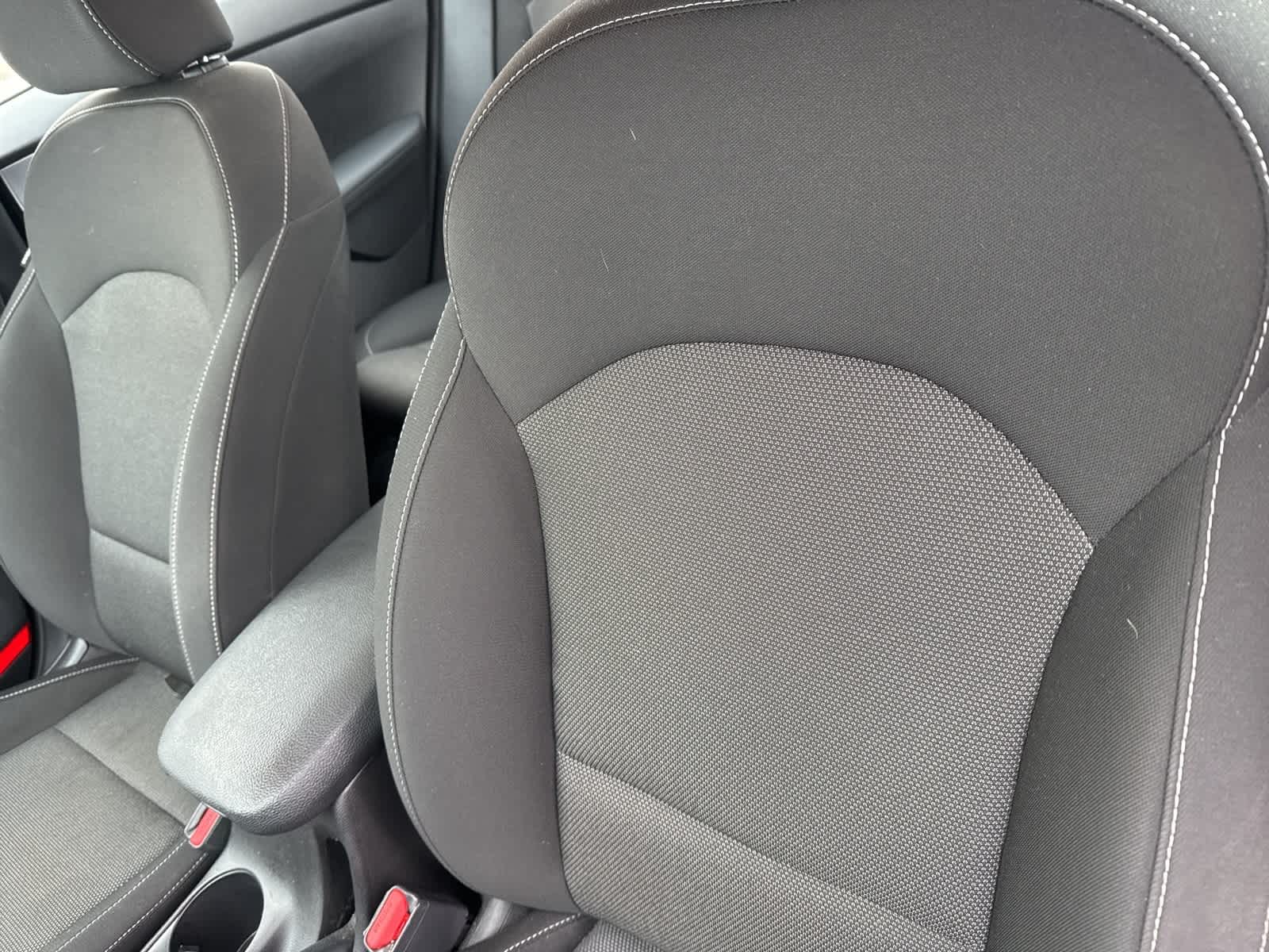 Thumbnail: 2022 Kia Forte - 14