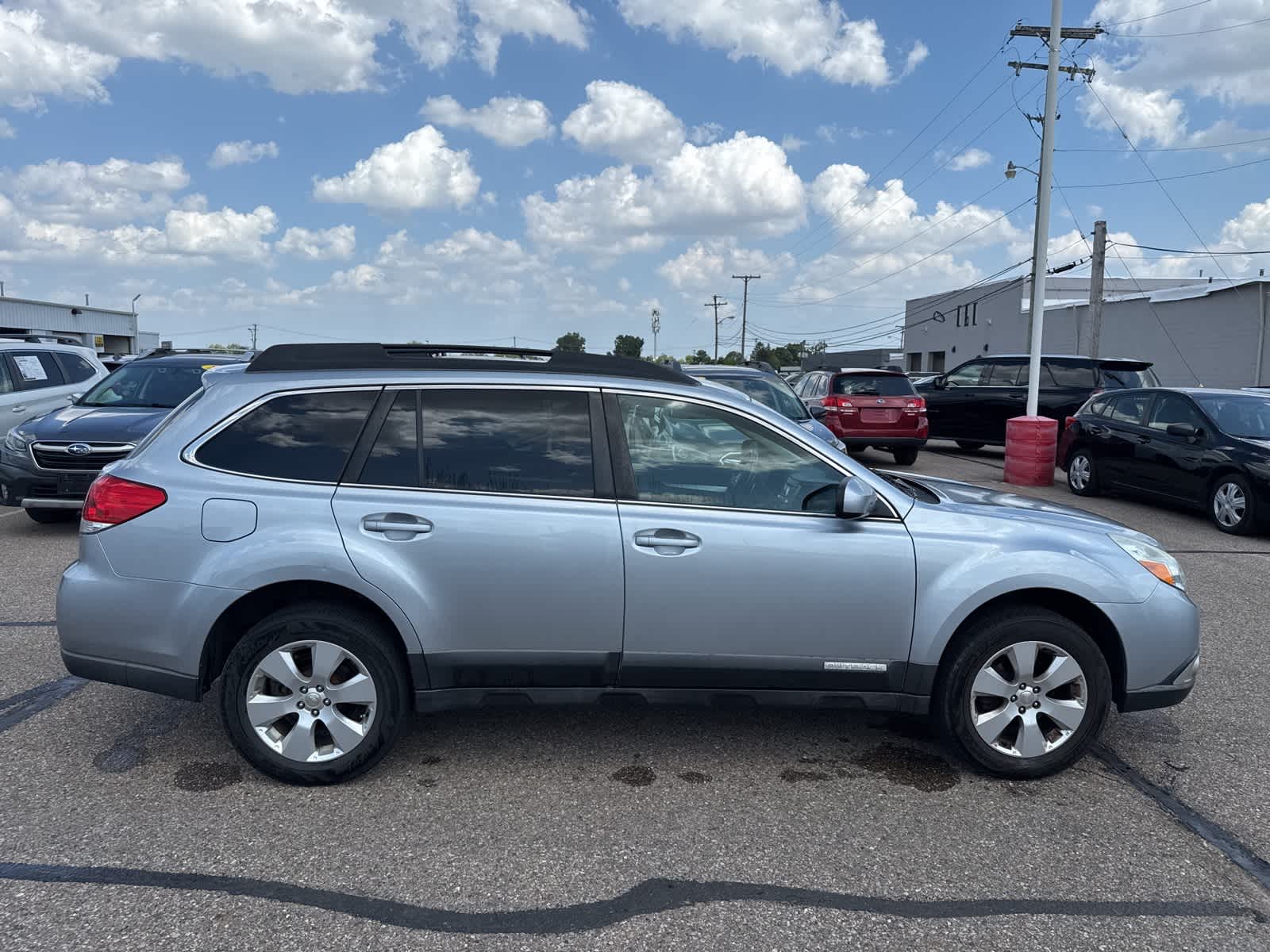 Thumbnail: 2012 Subaru Outback - 9