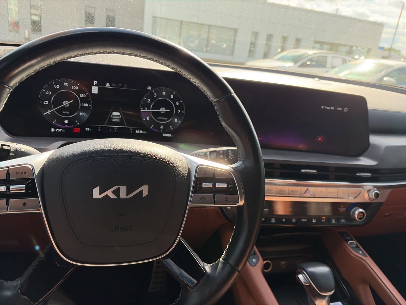 Thumbnail: 2023 Kia Telluride - 12