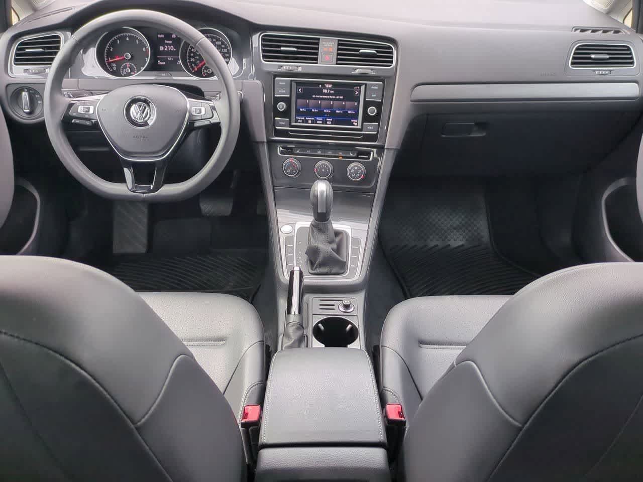 Thumbnail: 2021 Volkswagen Golf - 14