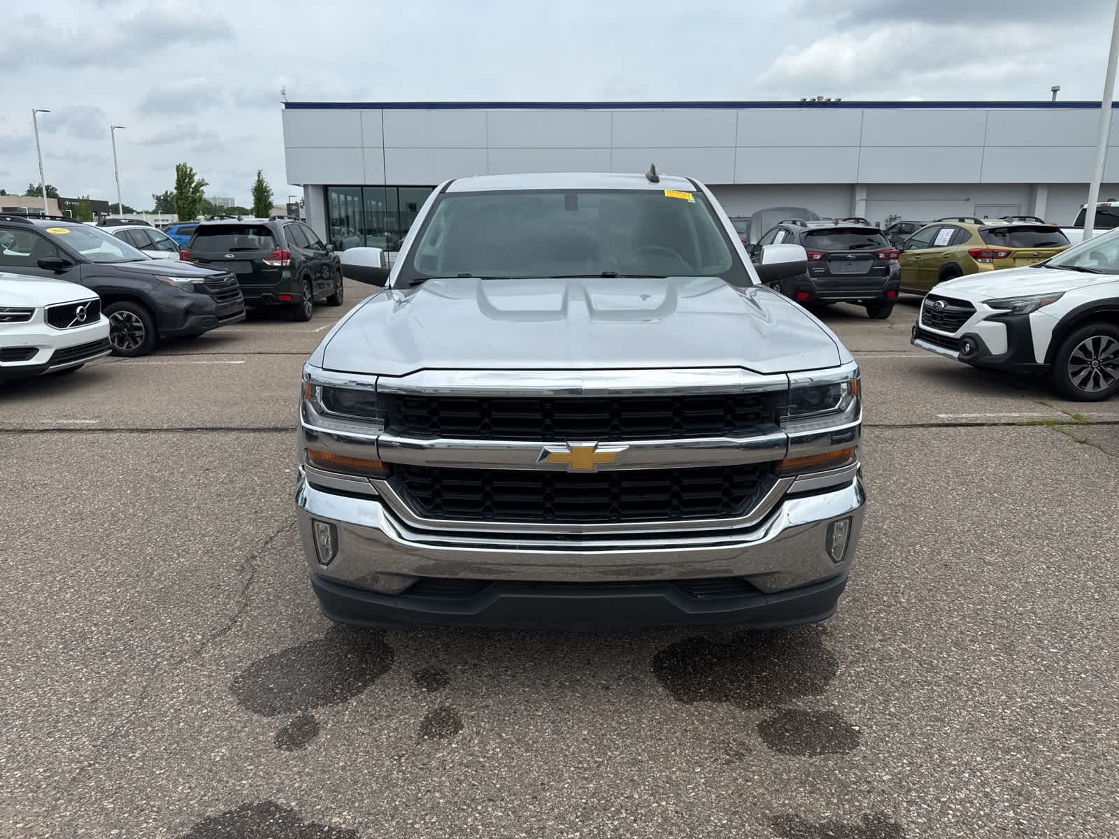 Thumbnail: 2018 Chevrolet Silverado 1500 - 10