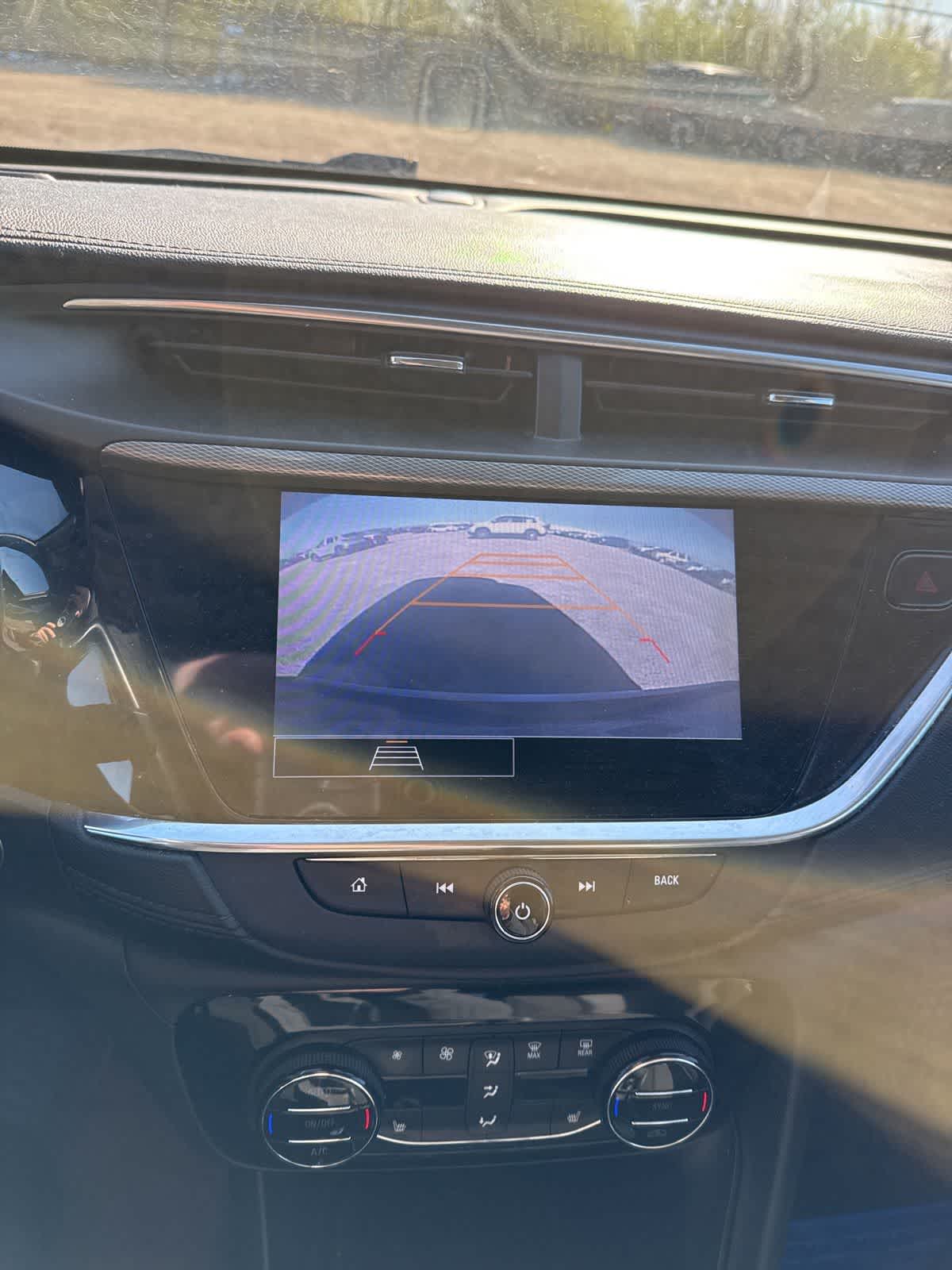 Thumbnail: 2021 Buick Encore GX - 19