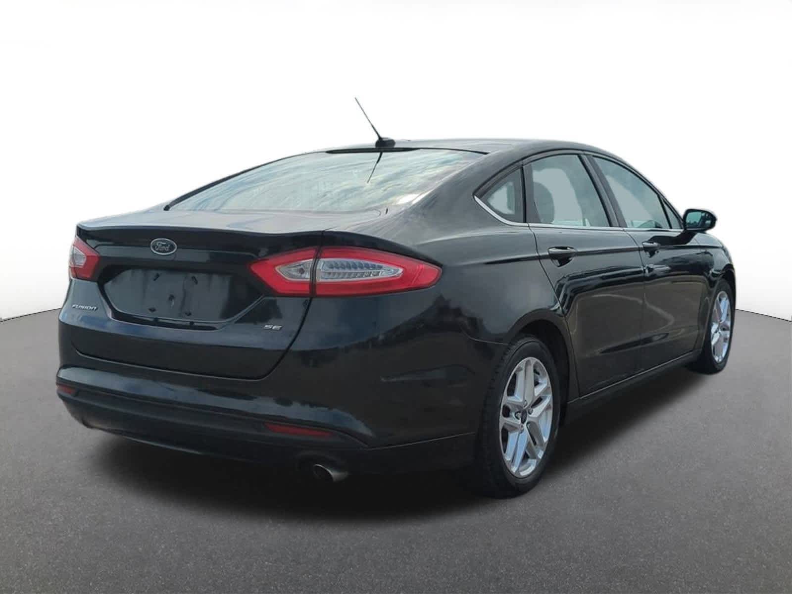 Thumbnail: 2013 Ford Fusion - 6