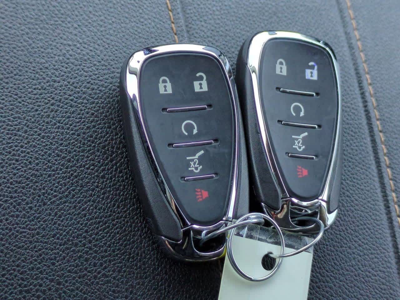 Thumbnail: 2021 Chevrolet Traverse - 34