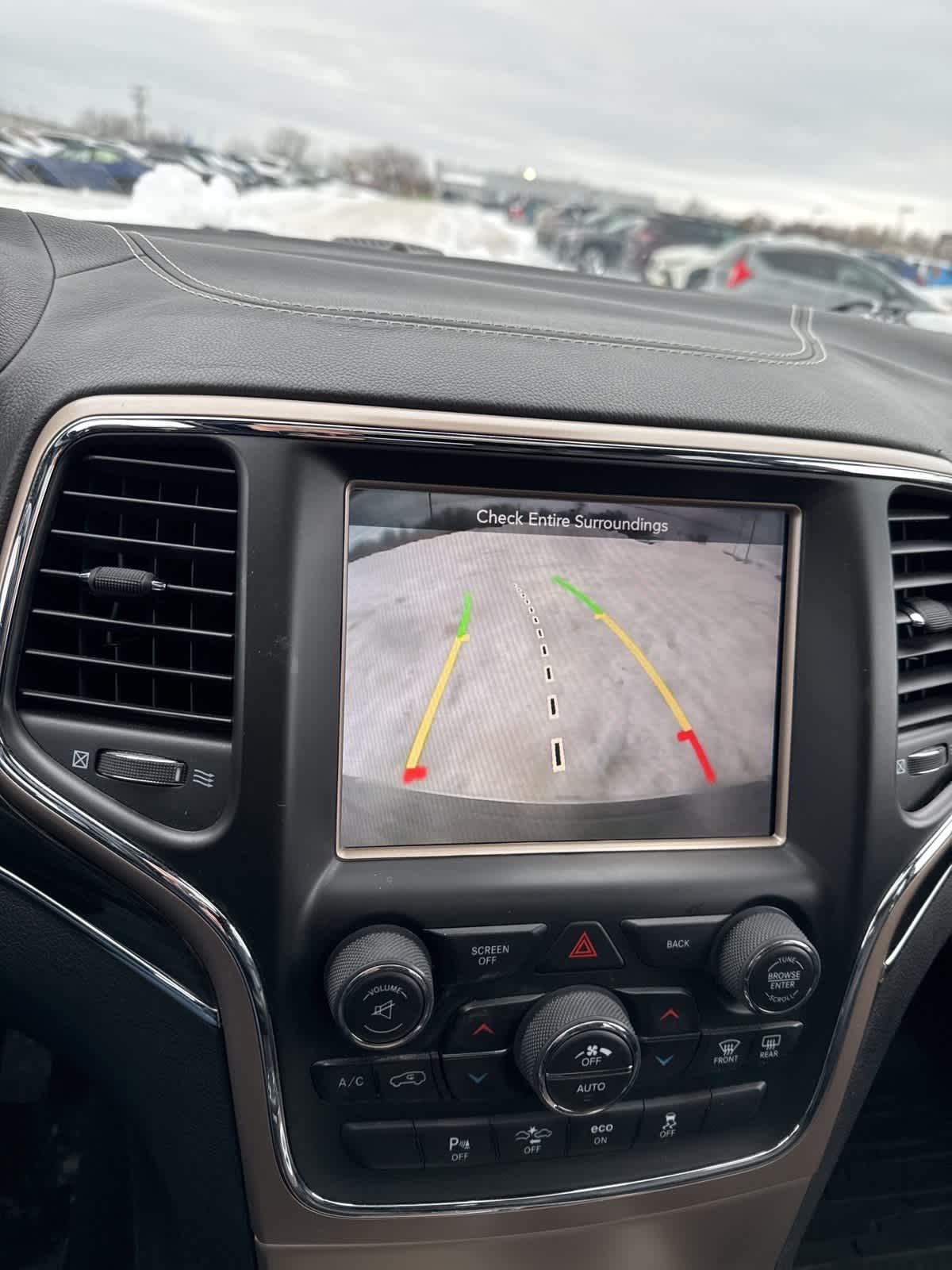 Thumbnail: 2014 Jeep Grand Cherokee - 19