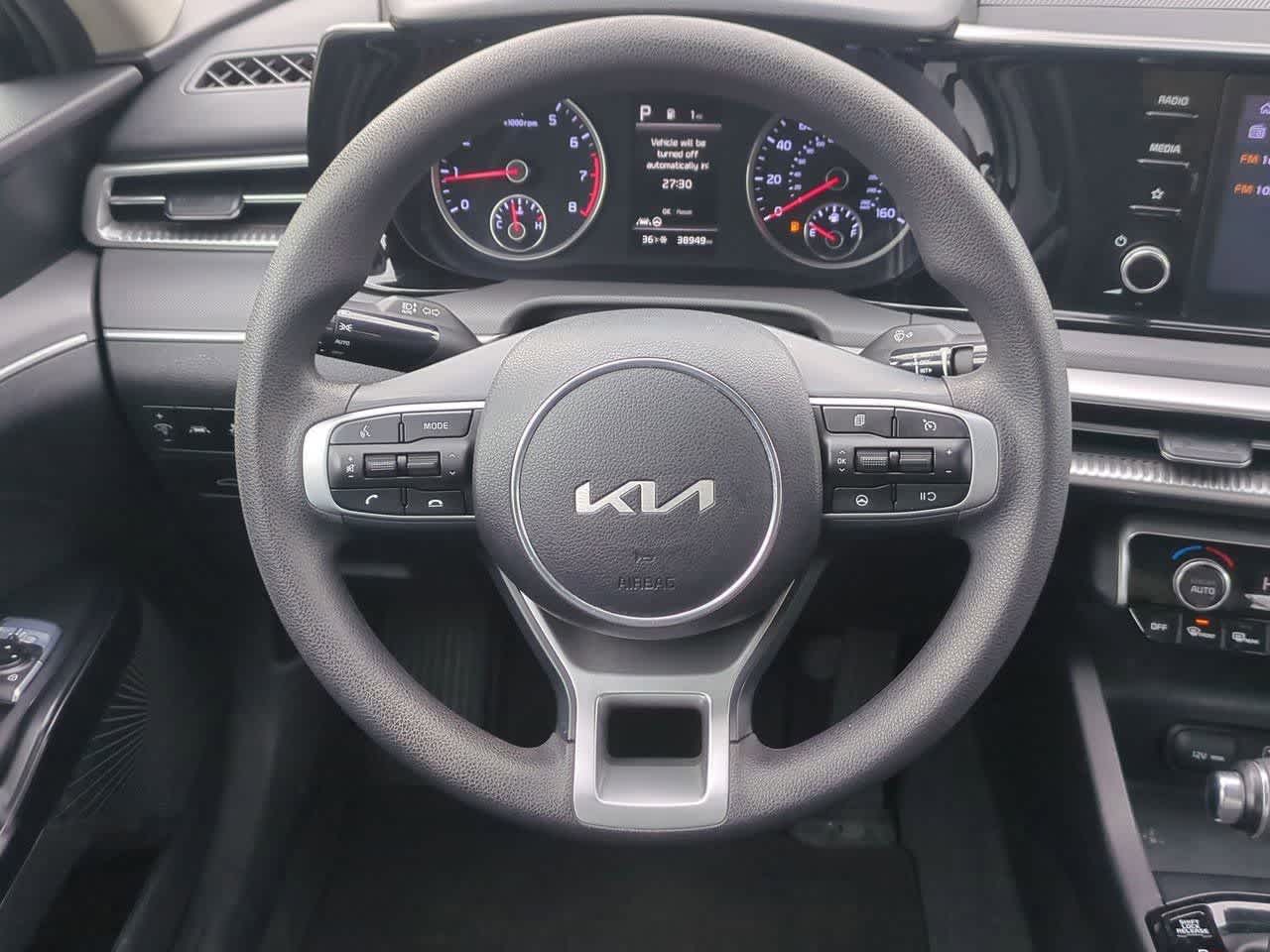 Thumbnail: 2023 Kia K5 - 21