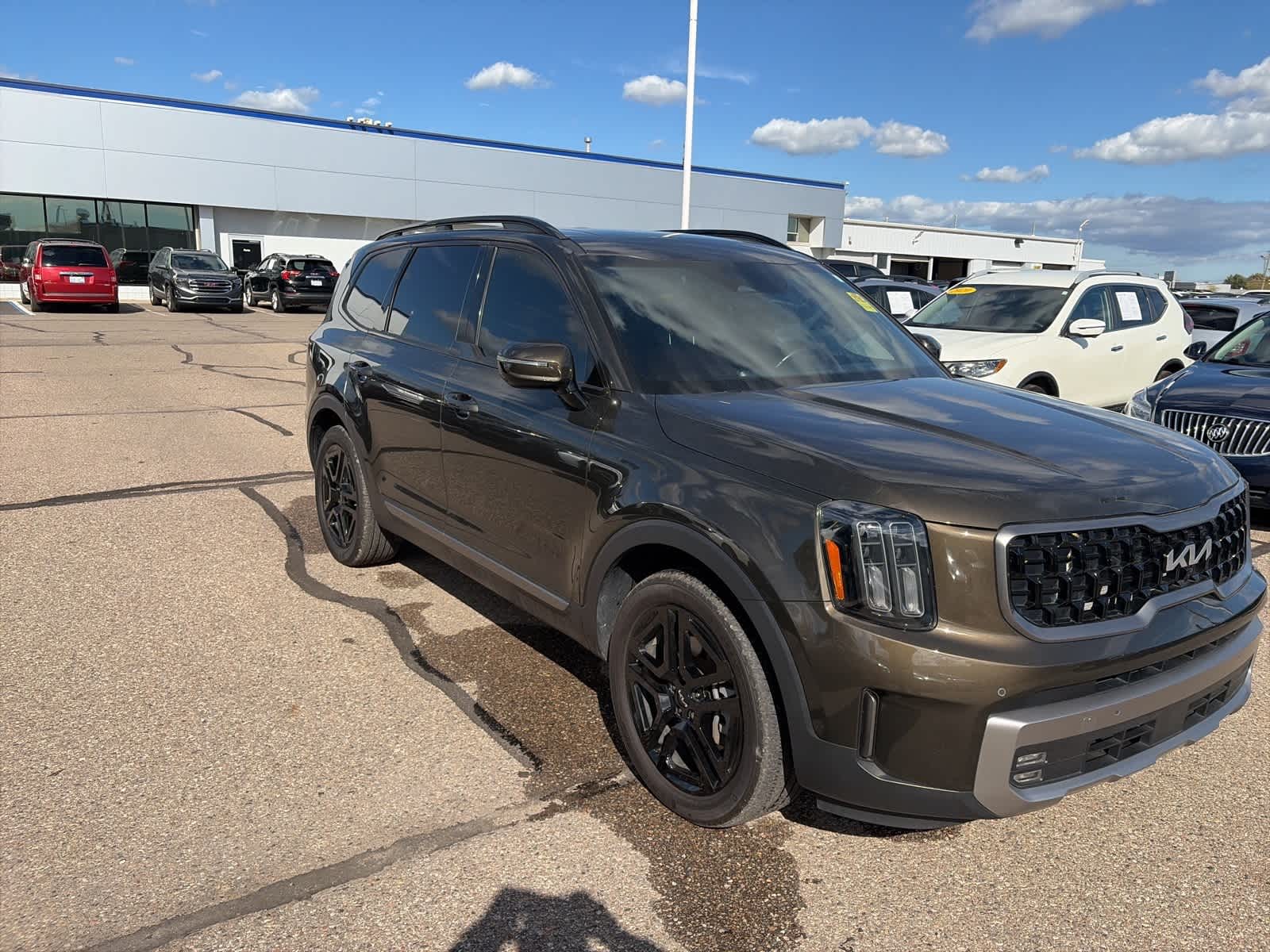 Thumbnail: 2023 Kia Telluride - 4