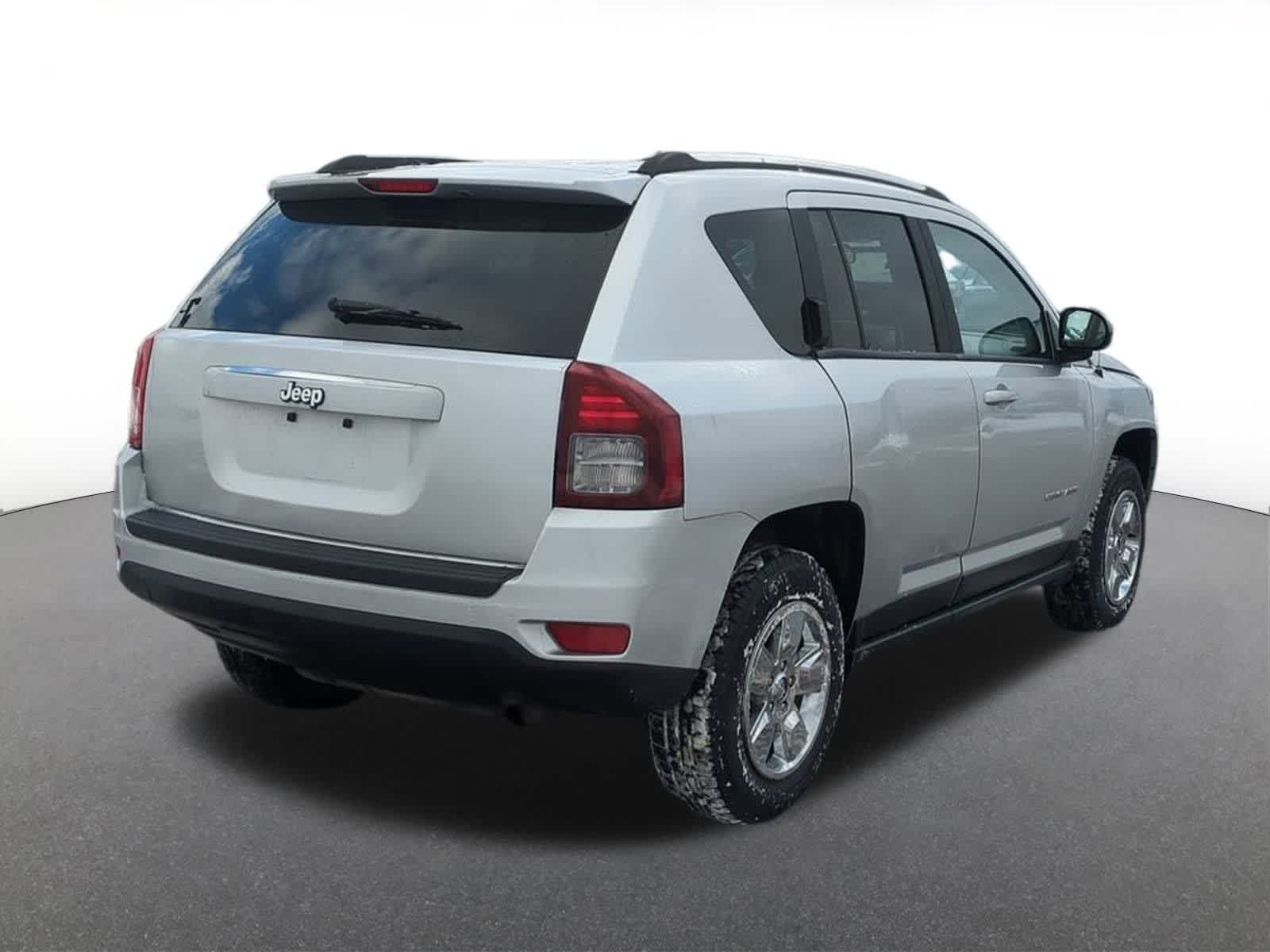 Thumbnail: 2014 Jeep Compass - 6