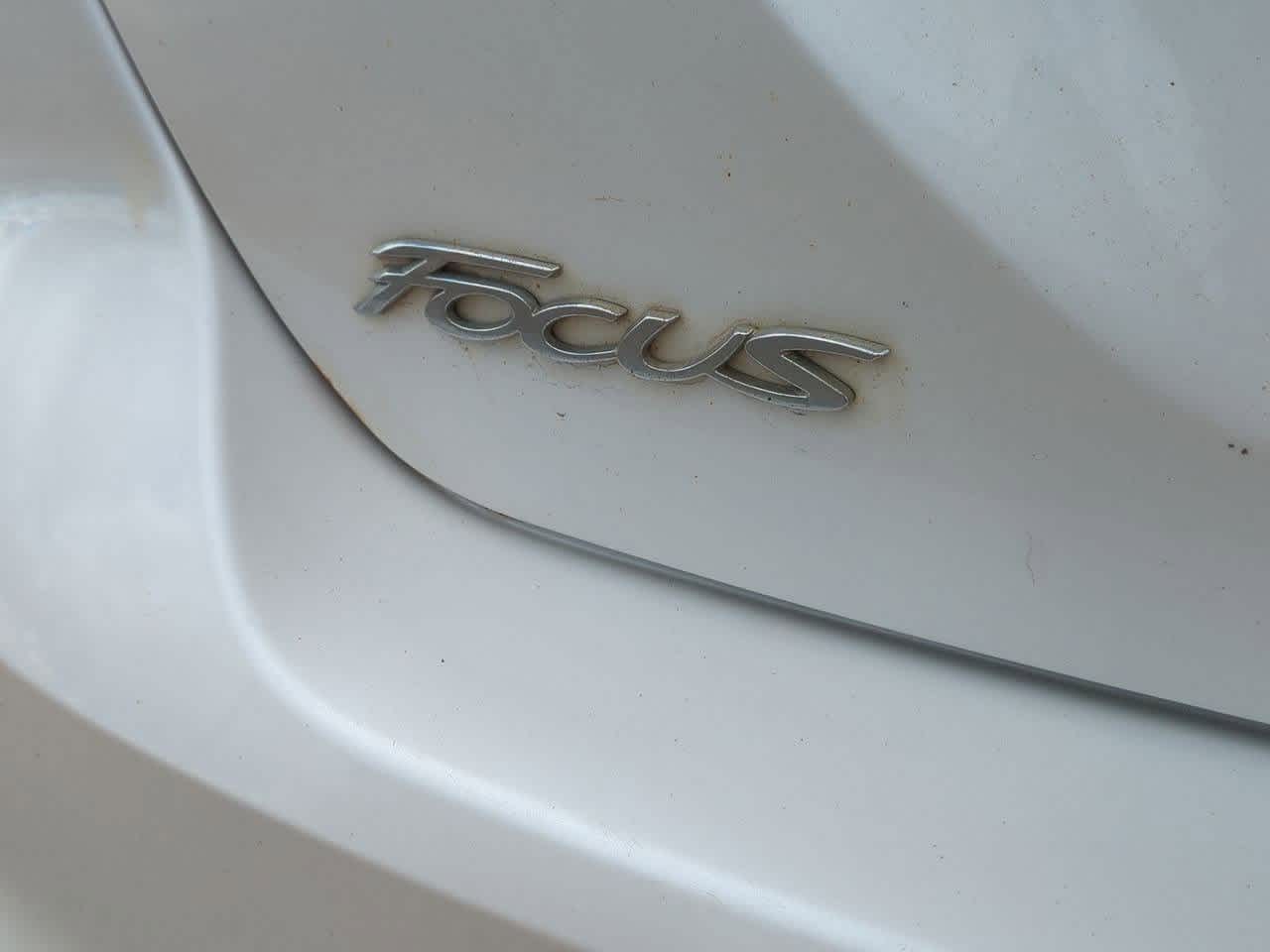 Thumbnail: 2012 Ford Focus - 12