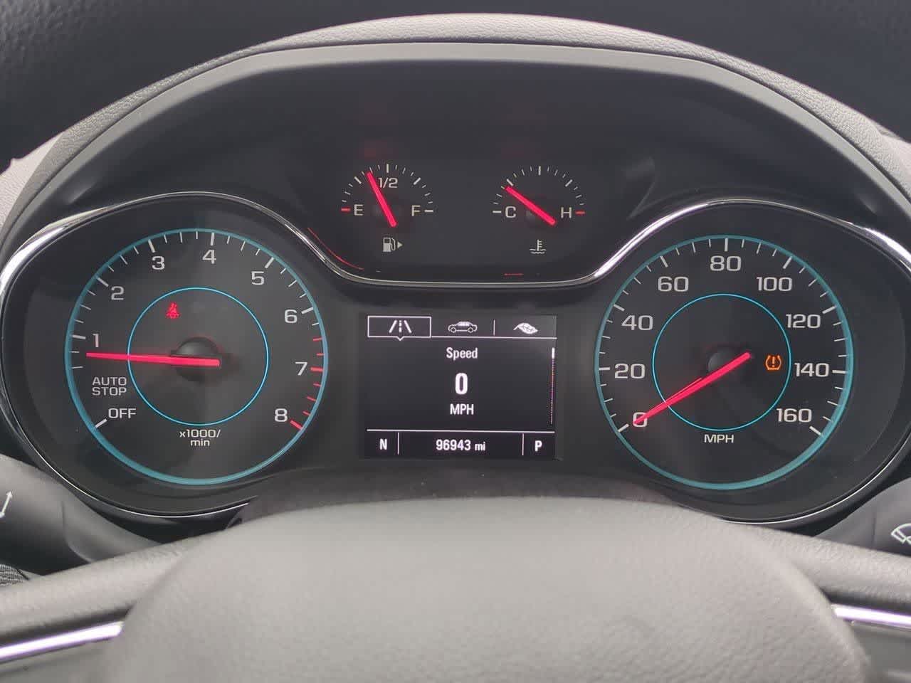 Thumbnail: 2018 Chevrolet Cruze - 30