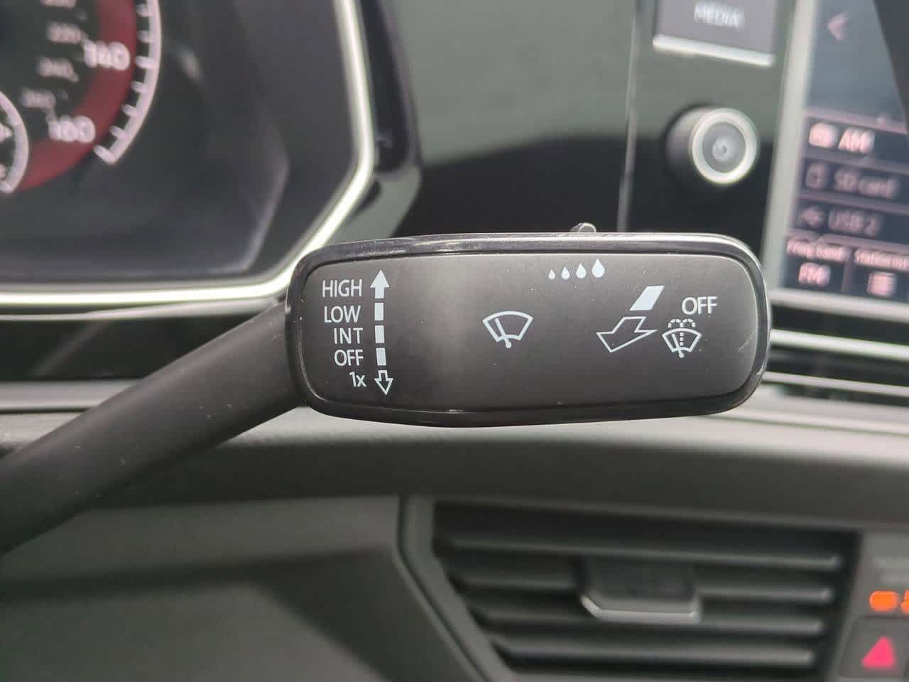 Thumbnail: 2020 Volkswagen Jetta - 26