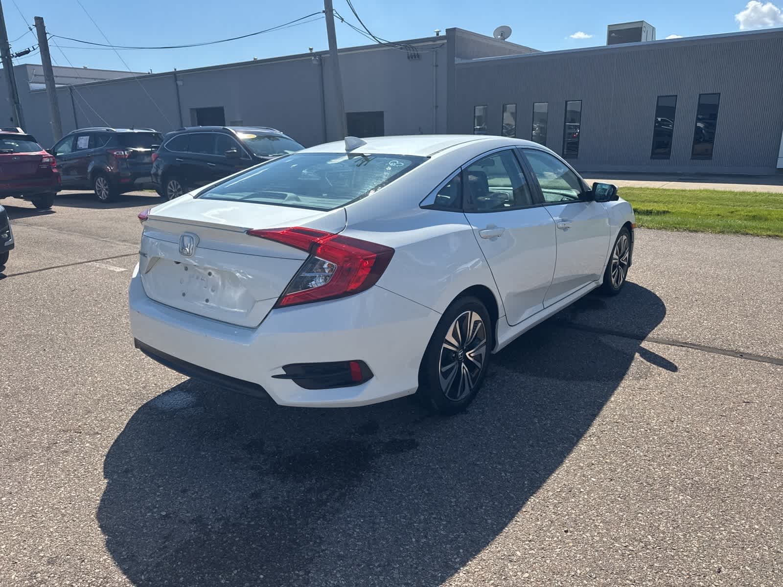 Thumbnail: 2017 Honda Civic - 5