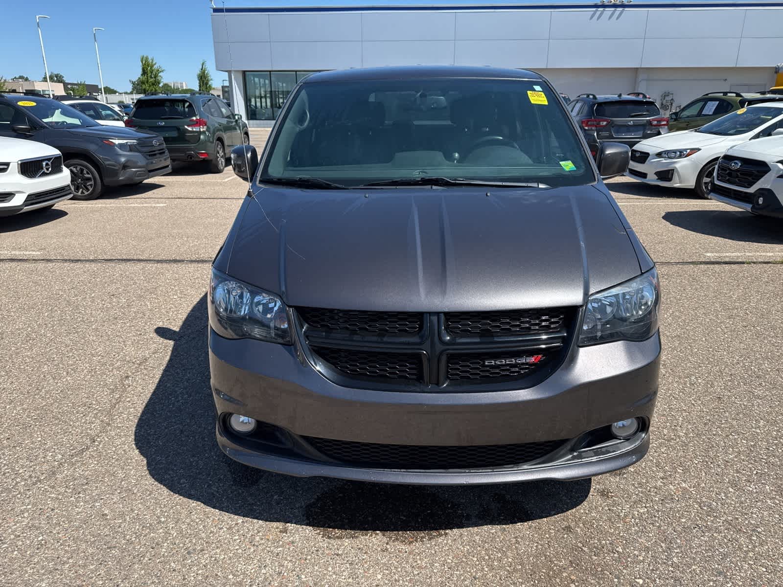 Thumbnail: 2017 Dodge Grand Caravan - 10