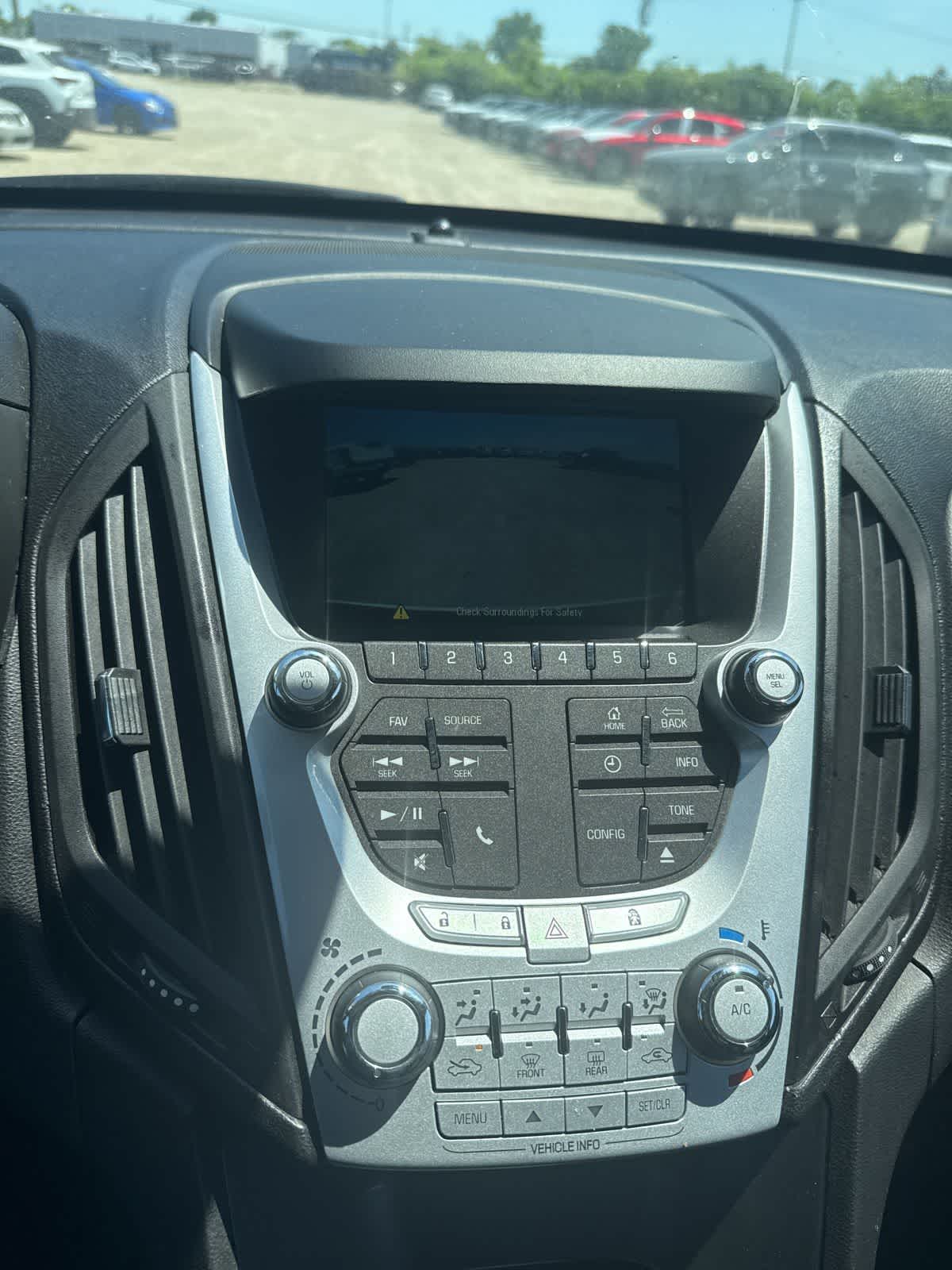 Thumbnail: 2014 Chevrolet Equinox - 20