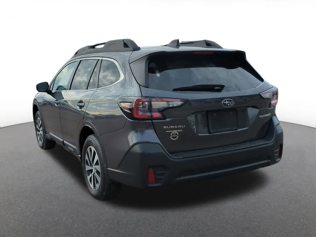 Used 2022 Subaru Outback Premium SUV
