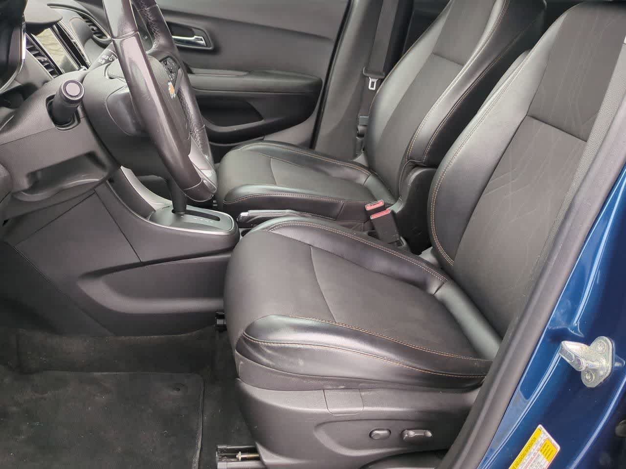 Thumbnail: 2019 Chevrolet Trax - 15