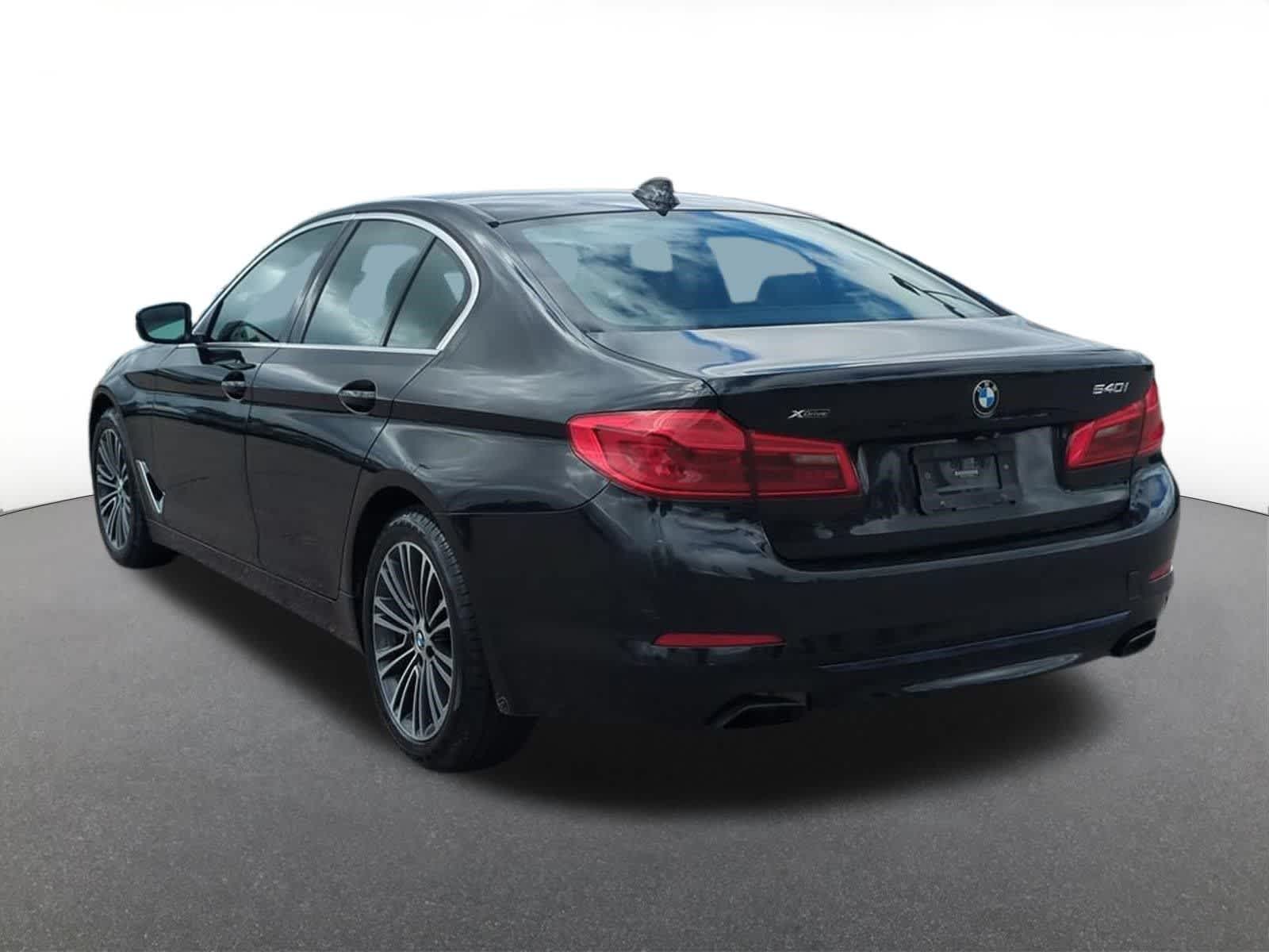 Thumbnail: 2019 BMW 5 Series - 4