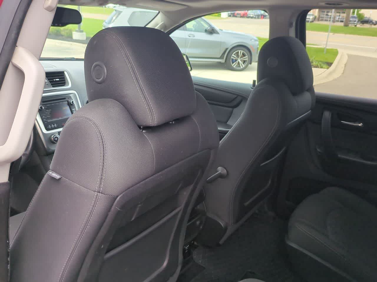 Thumbnail: 2014 GMC Acadia - 17